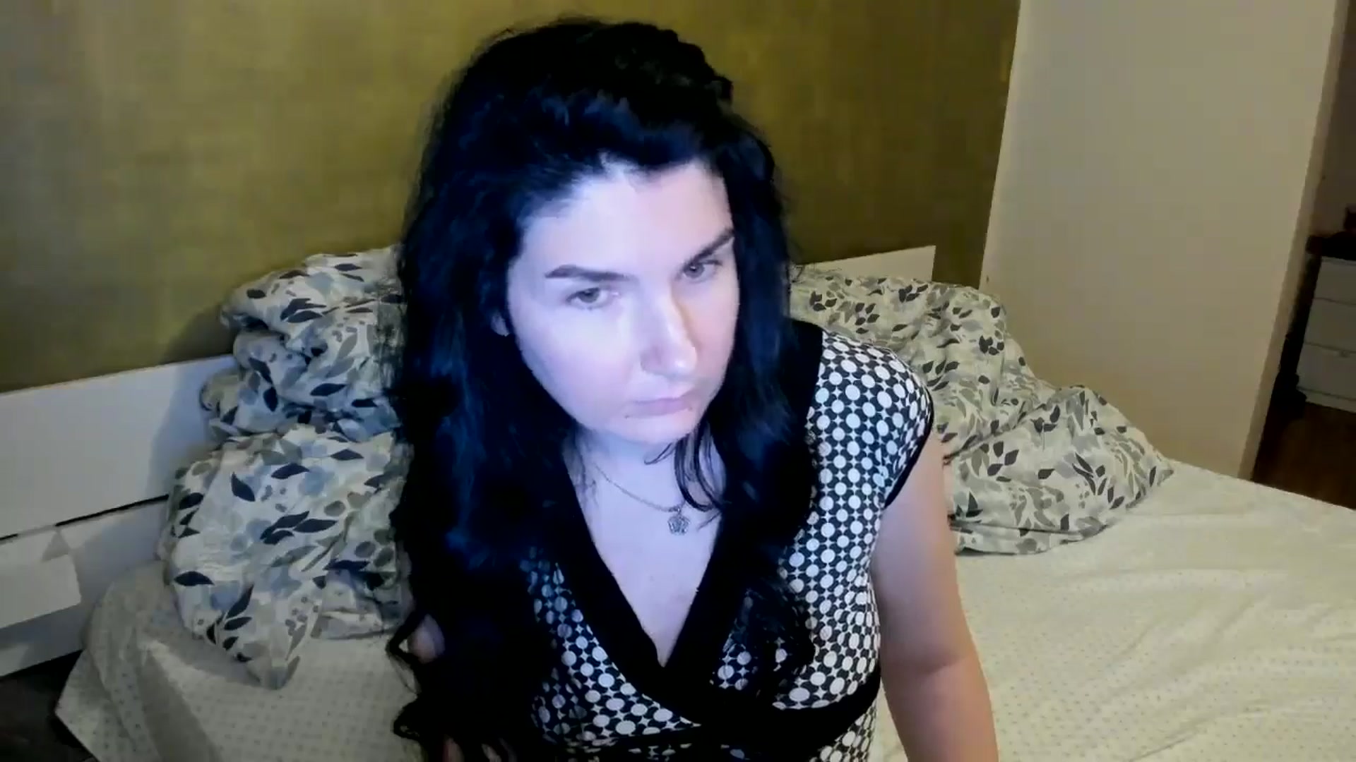 Gallery image thumbnail from SiouxPrincess's myfreecams stream on, 11/10/2025, 22:04 image 16 of 20