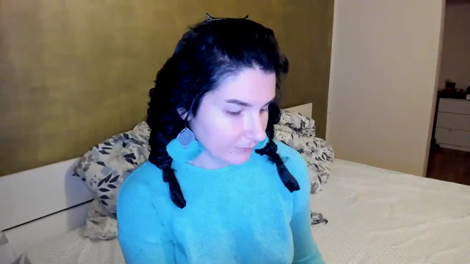 Gallery image thumbnail from SiouxPrincess's myfreecams stream on, 11/12/2025, 21:29 image 7 of 20