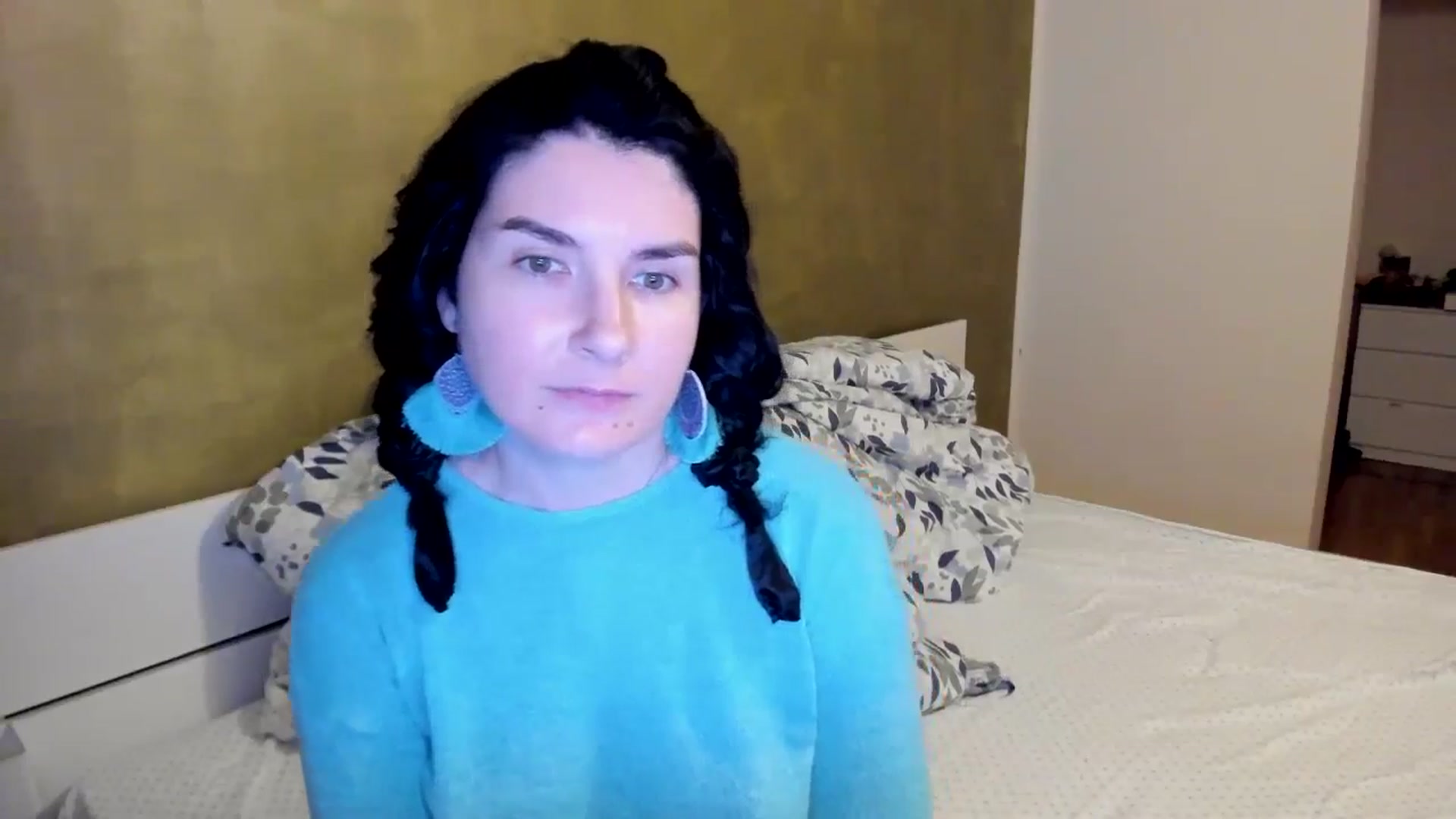 Gallery image thumbnail from SiouxPrincess's myfreecams stream on, 11/12/2025, 21:29 image 14 of 20