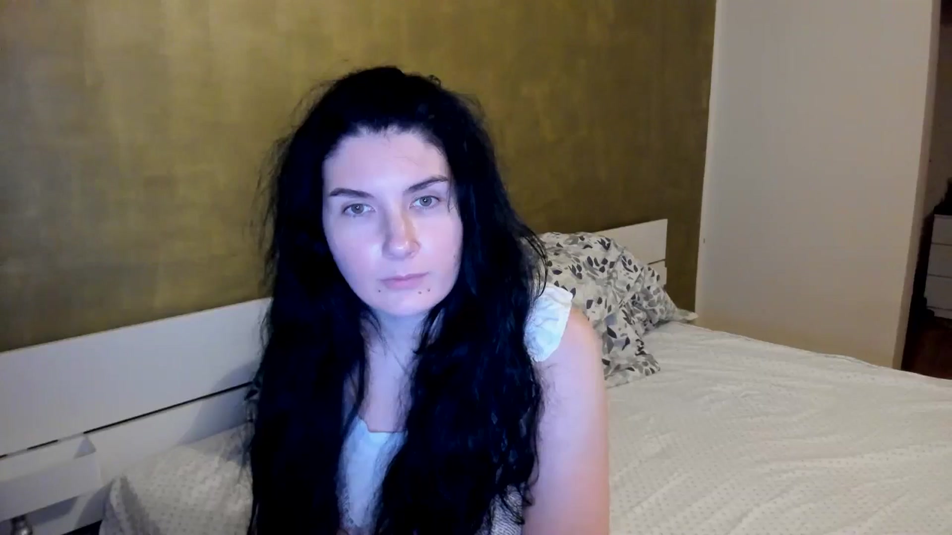 Gallery image thumbnail from SiouxPrincess's myfreecams stream on, 11/20/2025, 22:14 image 12 of 20