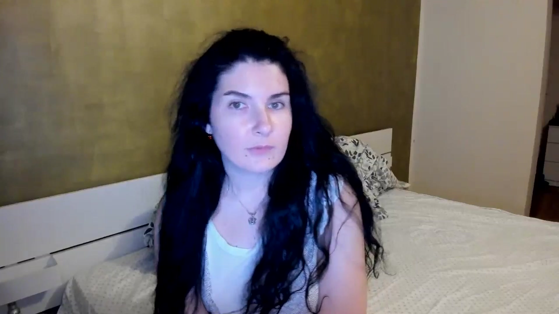 Gallery image thumbnail from SiouxPrincess's myfreecams stream on, 11/20/2025, 22:14 image 5 of 20