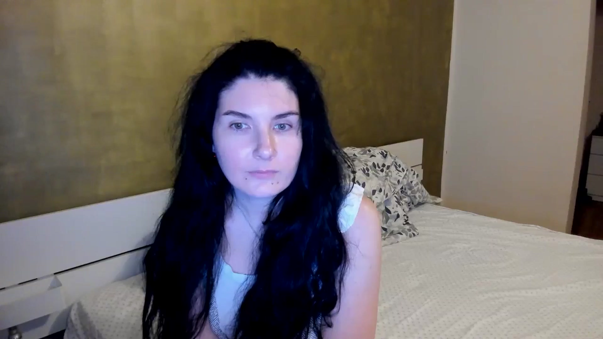 Gallery image thumbnail from SiouxPrincess's myfreecams stream on, 11/20/2025, 22:14 image 10 of 20