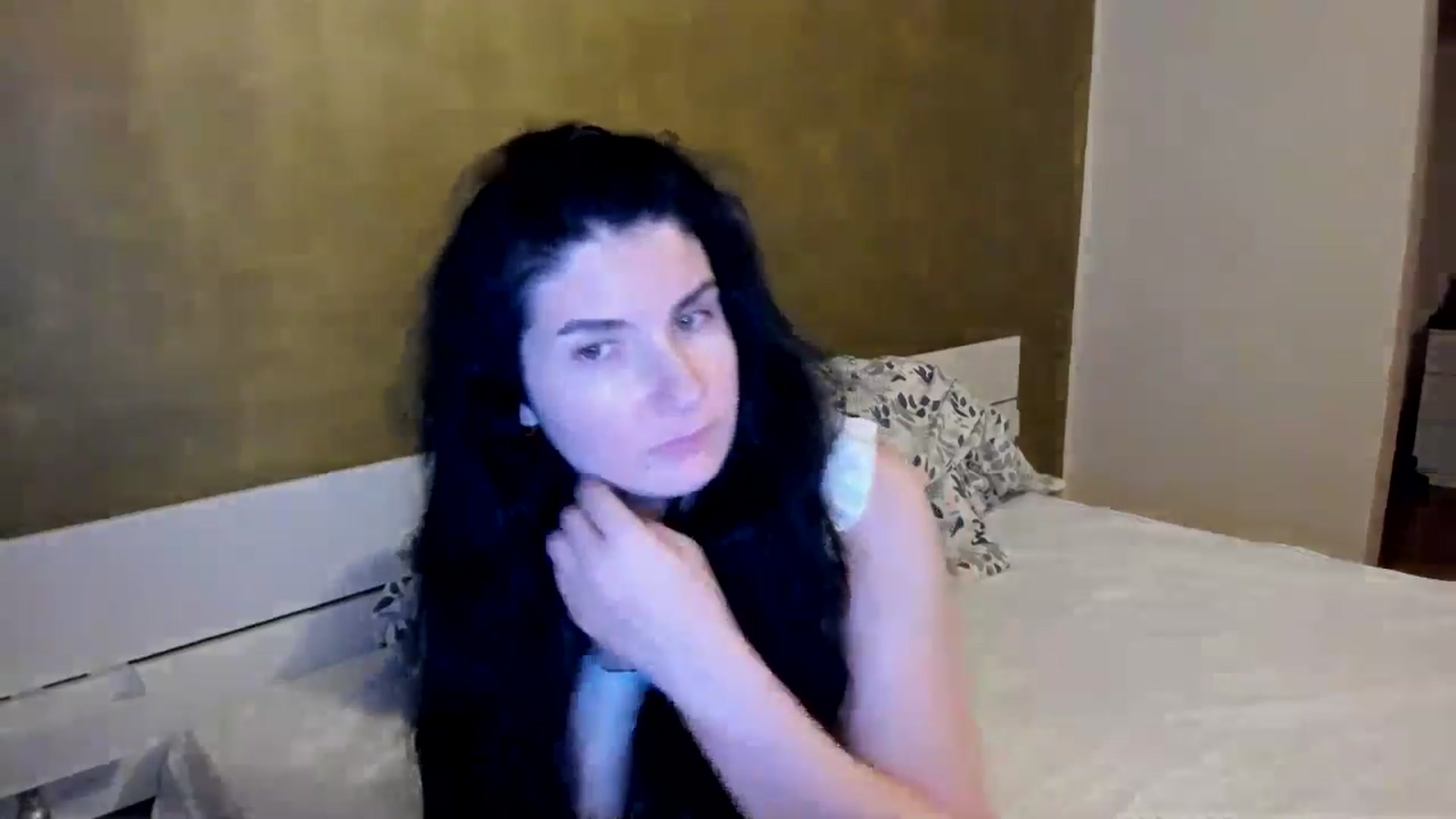 Gallery image thumbnail from SiouxPrincess's myfreecams stream on, 11/20/2025, 22:14 image 13 of 20