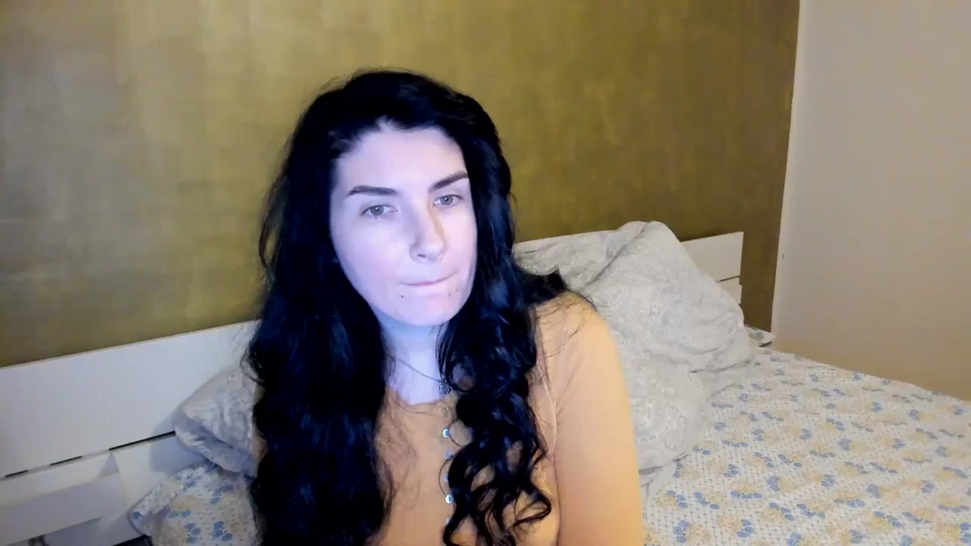 Gallery image thumbnail from SiouxPrincess's myfreecams stream on, 11/27/2025, 21:43 image 2 of 20