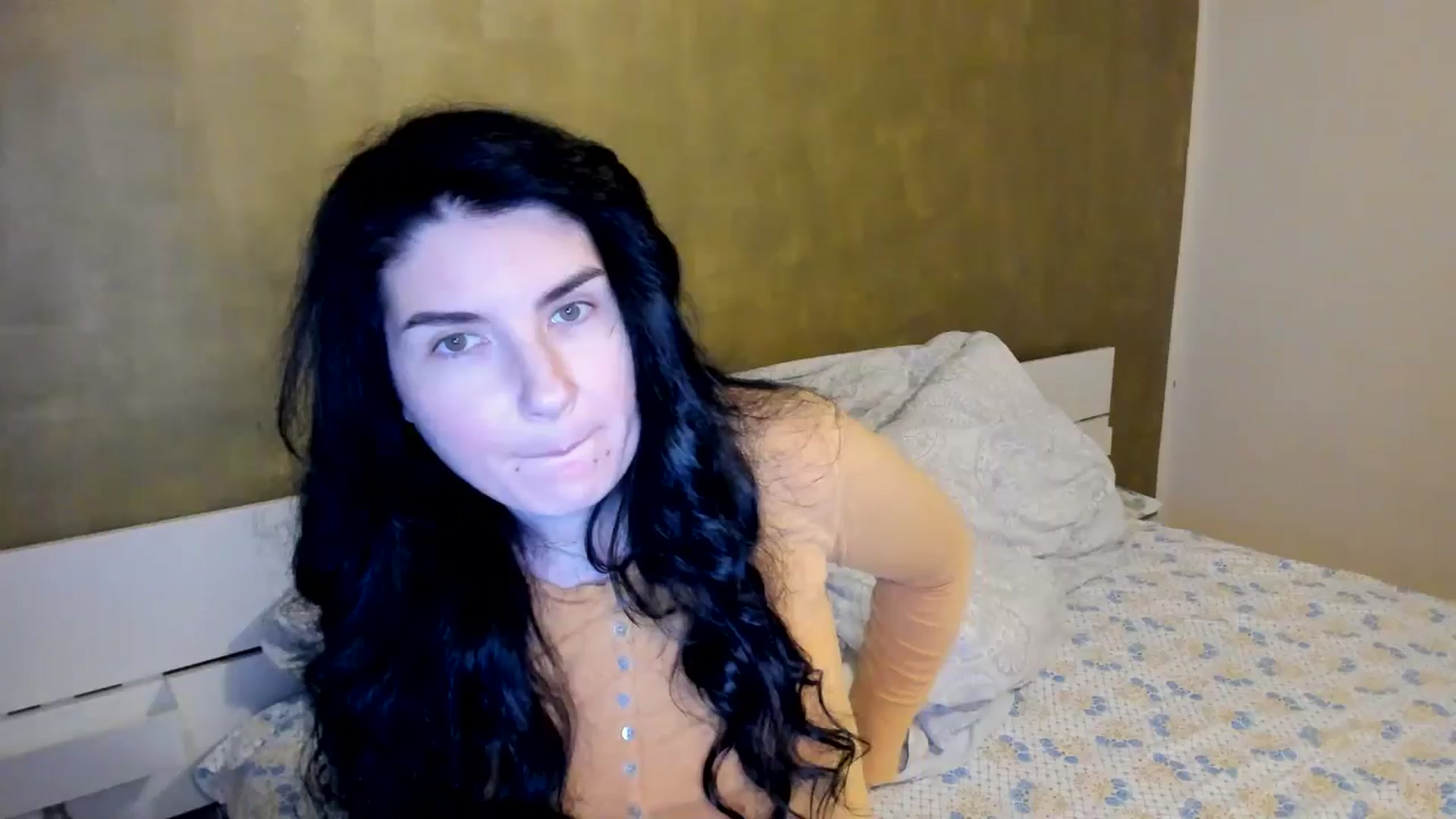 Gallery image thumbnail from SiouxPrincess's myfreecams stream on, 11/27/2025, 21:43 image 10 of 20