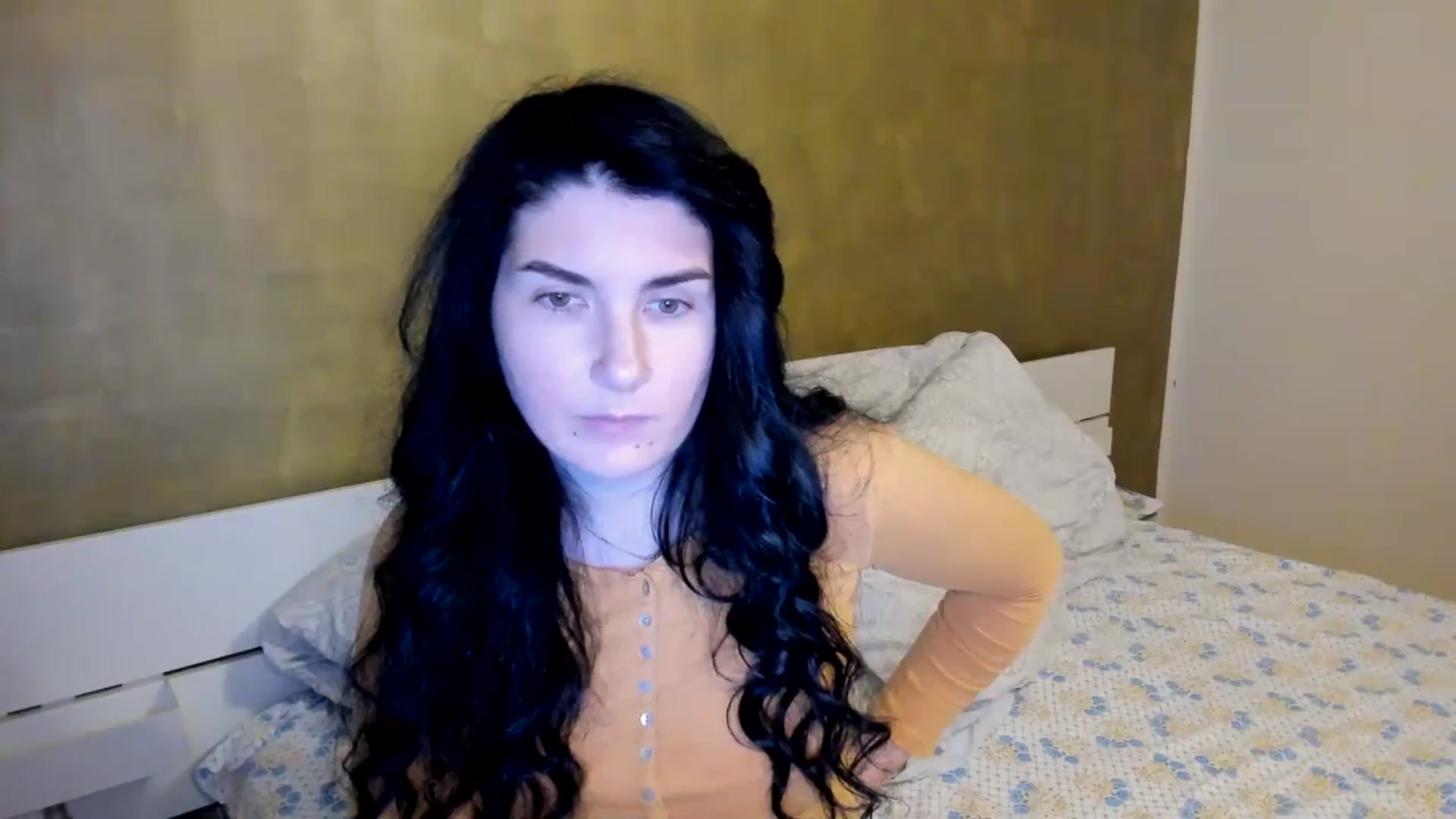 Gallery image thumbnail from SiouxPrincess's myfreecams stream on, 11/27/2025, 21:43 image 4 of 20