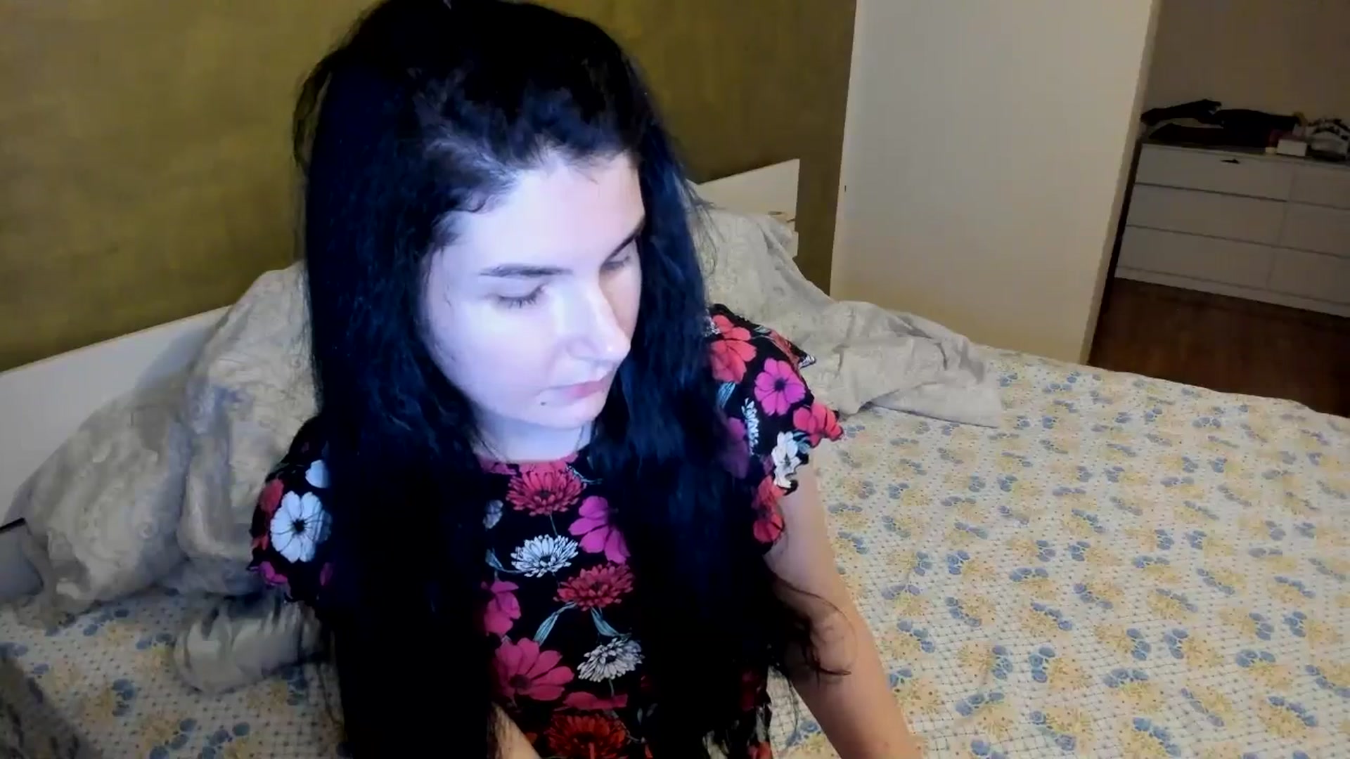 Gallery image thumbnail from SiouxPrincess's myfreecams stream on, 12/23/2025, 23:18 image 9 of 20