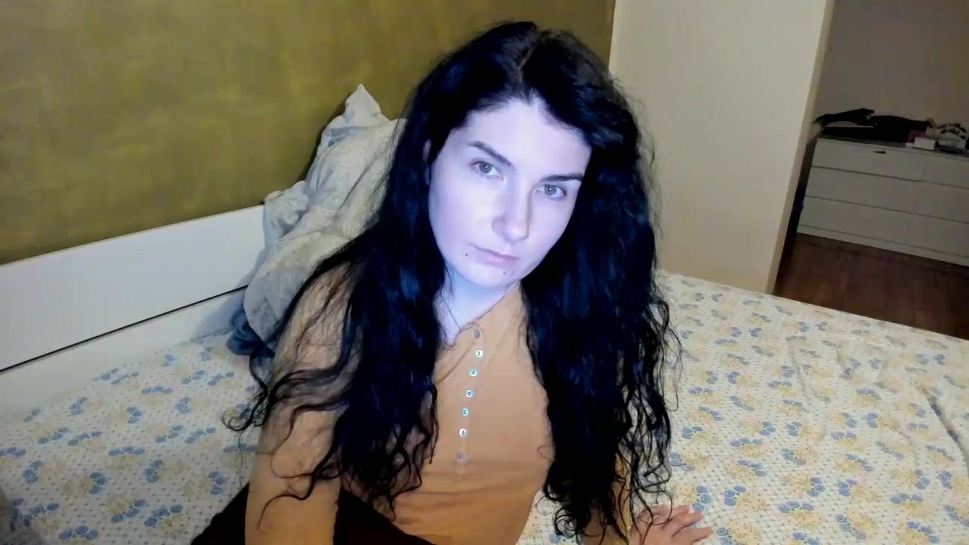 Gallery image thumbnail from SiouxPrincess's myfreecams stream on, 01/02/2026, 22:56 image 6 of 20