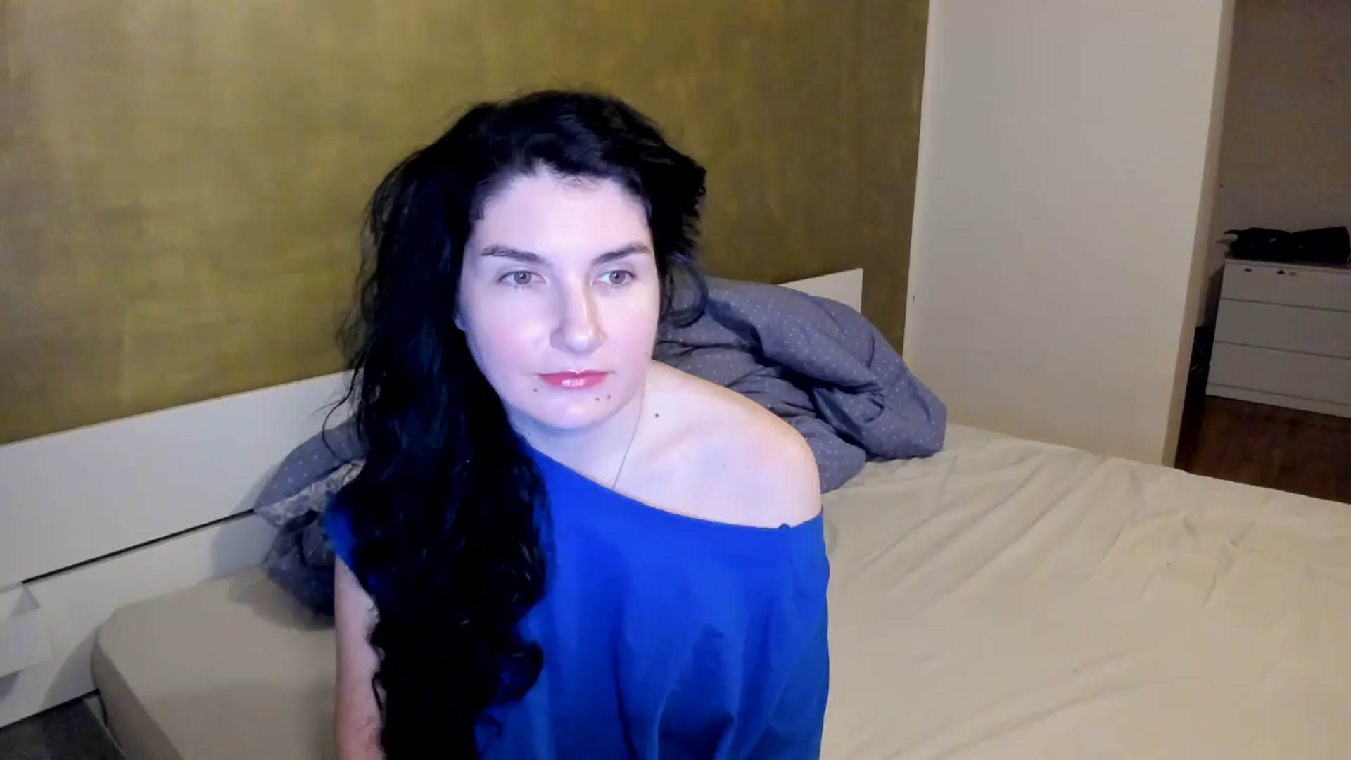 Gallery image thumbnail from SiouxPrincess's myfreecams stream on, 02/07/2026, 23:04 image 16 of 20