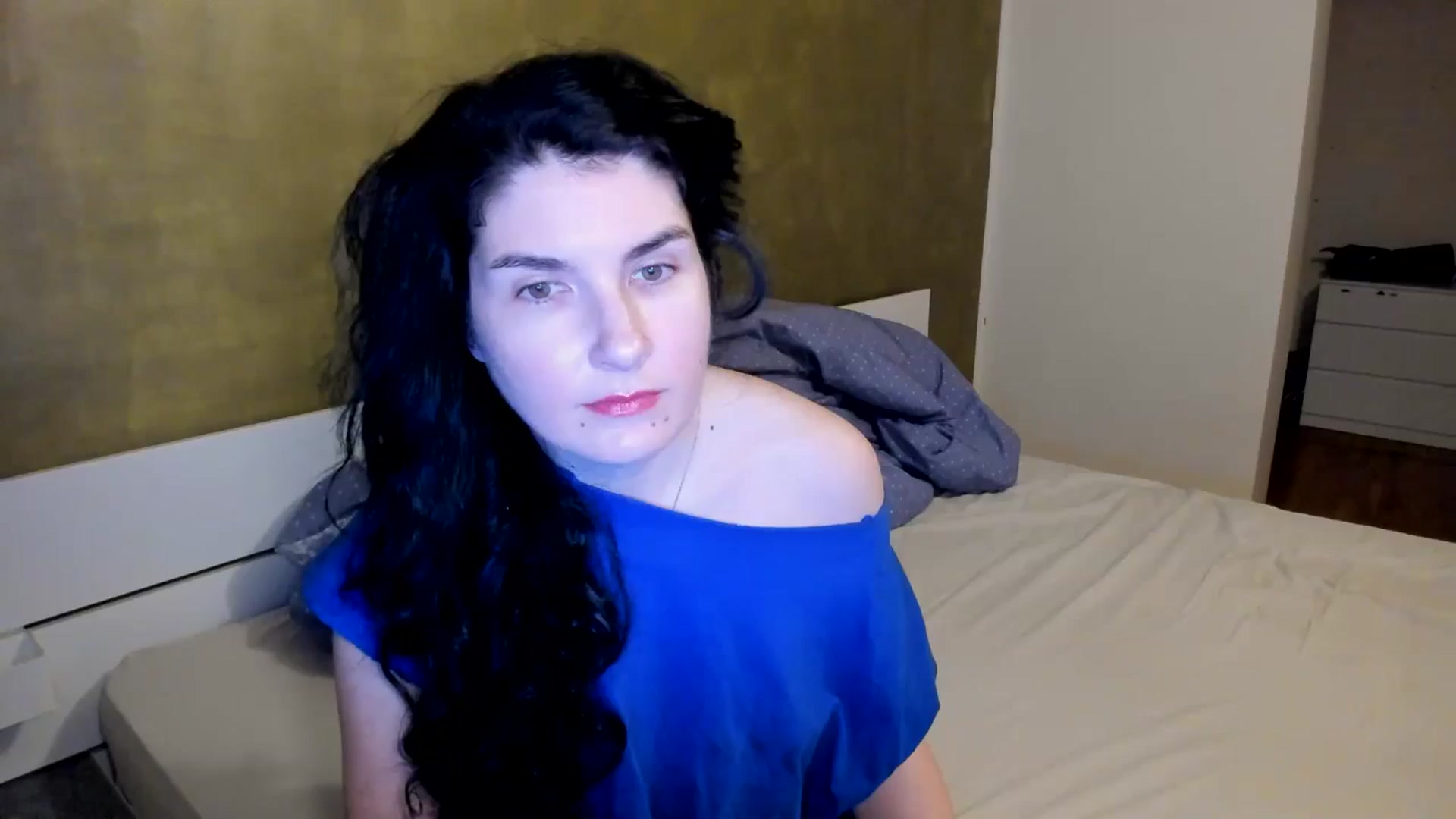 Gallery image thumbnail from SiouxPrincess's myfreecams stream on, 02/07/2026, 23:04 image 11 of 20