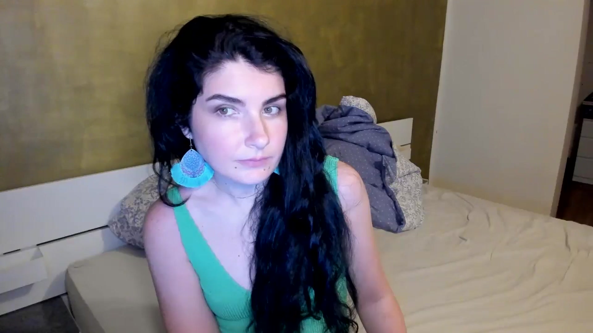 Gallery image thumbnail from SiouxPrincess's myfreecams stream on, 04/15/2026, 21:26 image 10 of 20
