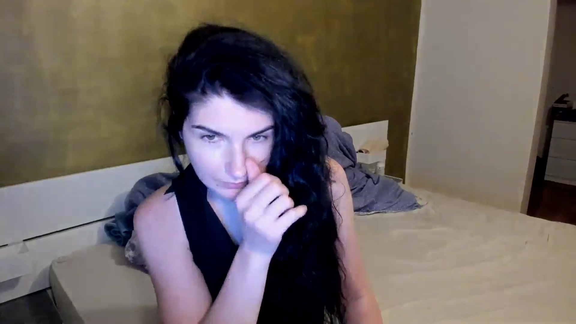 Gallery image thumbnail from SiouxPrincess's myfreecams stream on, 04/23/2026, 21:36 image 3 of 20