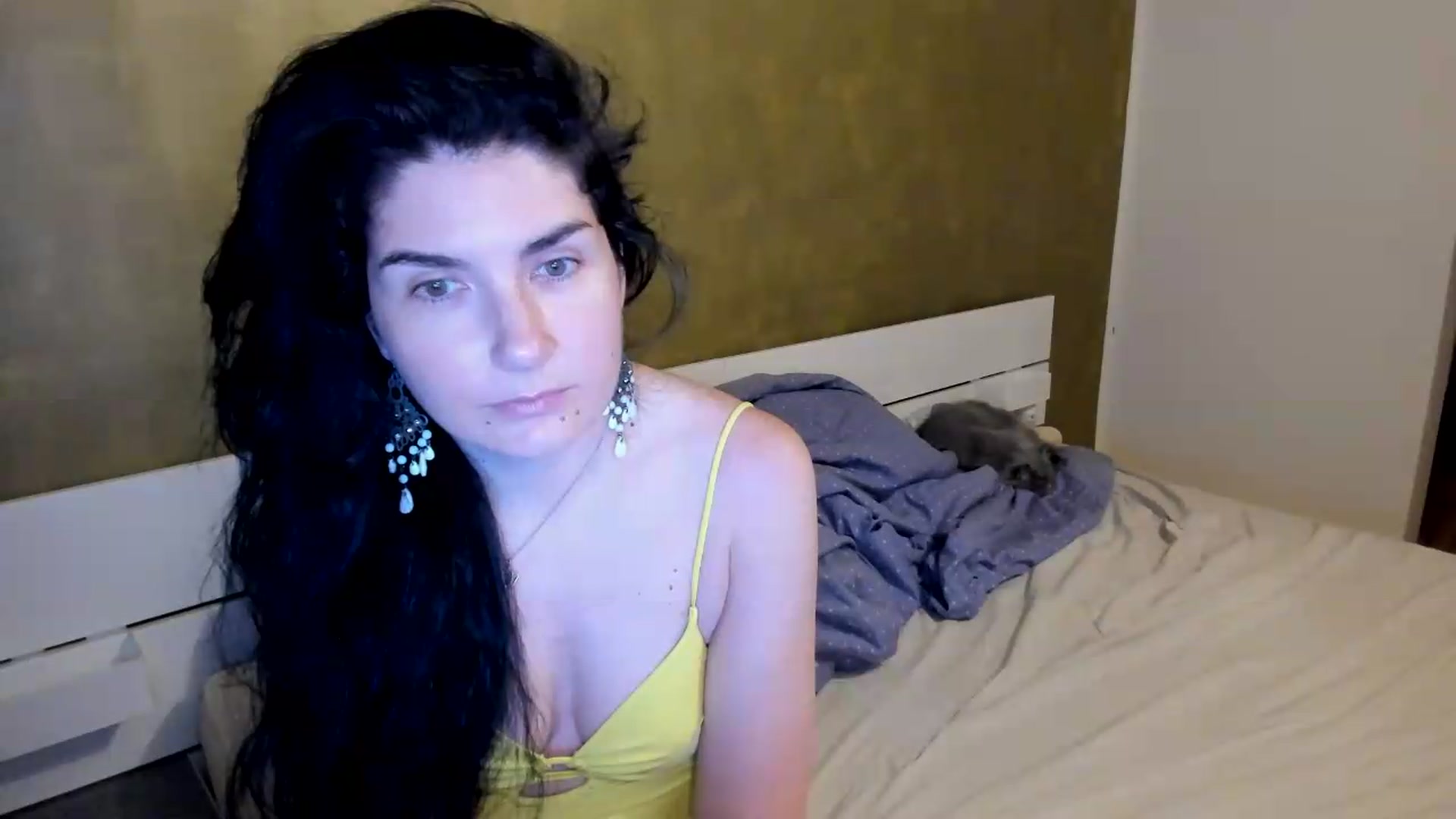 Gallery image thumbnail from SiouxPrincess's myfreecams stream on, 05/24/2026, 21:23 image 8 of 20