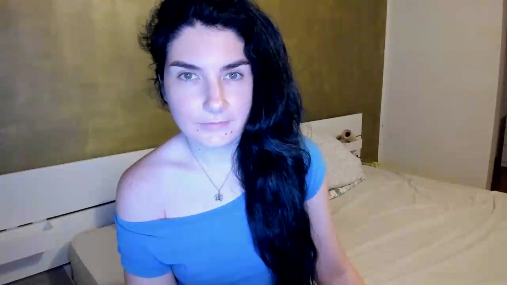 Gallery image thumbnail from SiouxPrincess's myfreecams stream on, 06/29/2026, 21:23 image 3 of 20