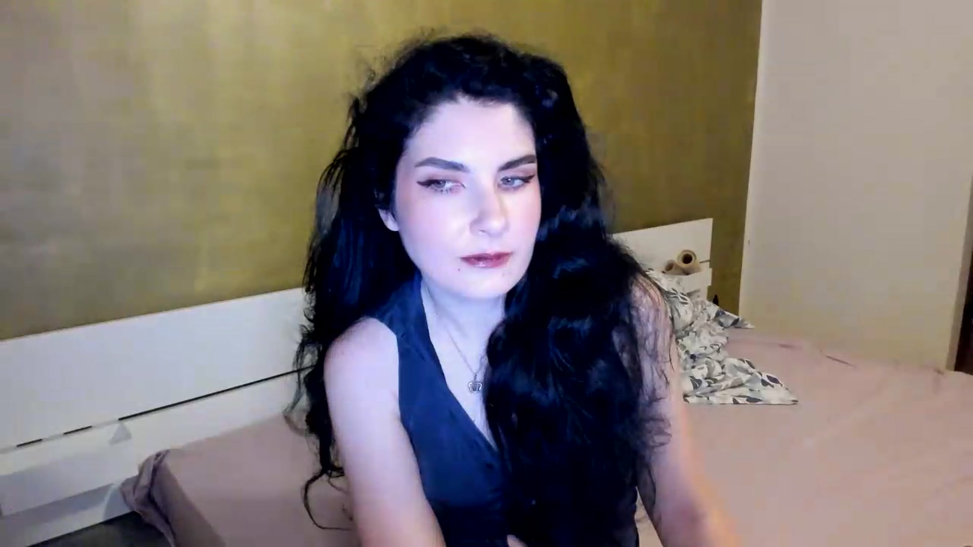 Gallery image thumbnail from SiouxPrincess's myfreecams stream on, 07/29/2026, 21:47 image 4 of 20