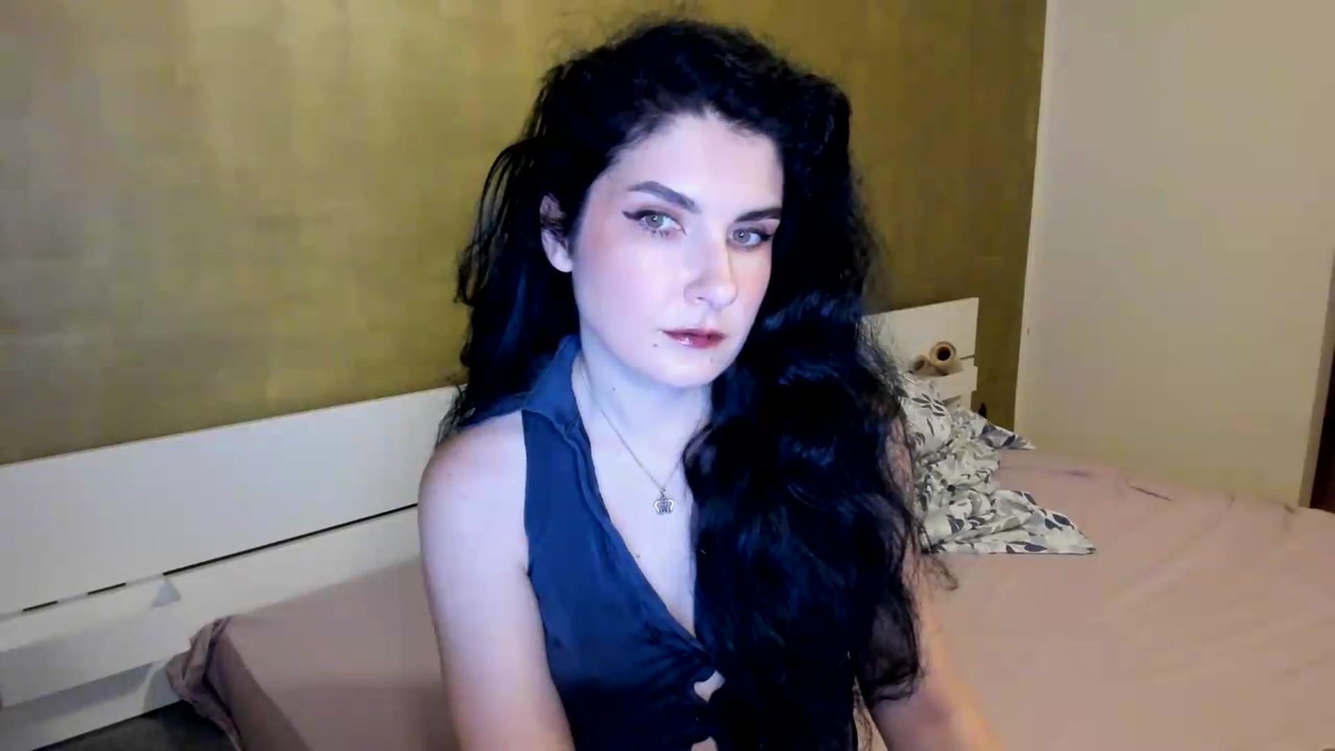 Gallery image thumbnail from SiouxPrincess's myfreecams stream on, 07/29/2026, 21:47 image 2 of 20