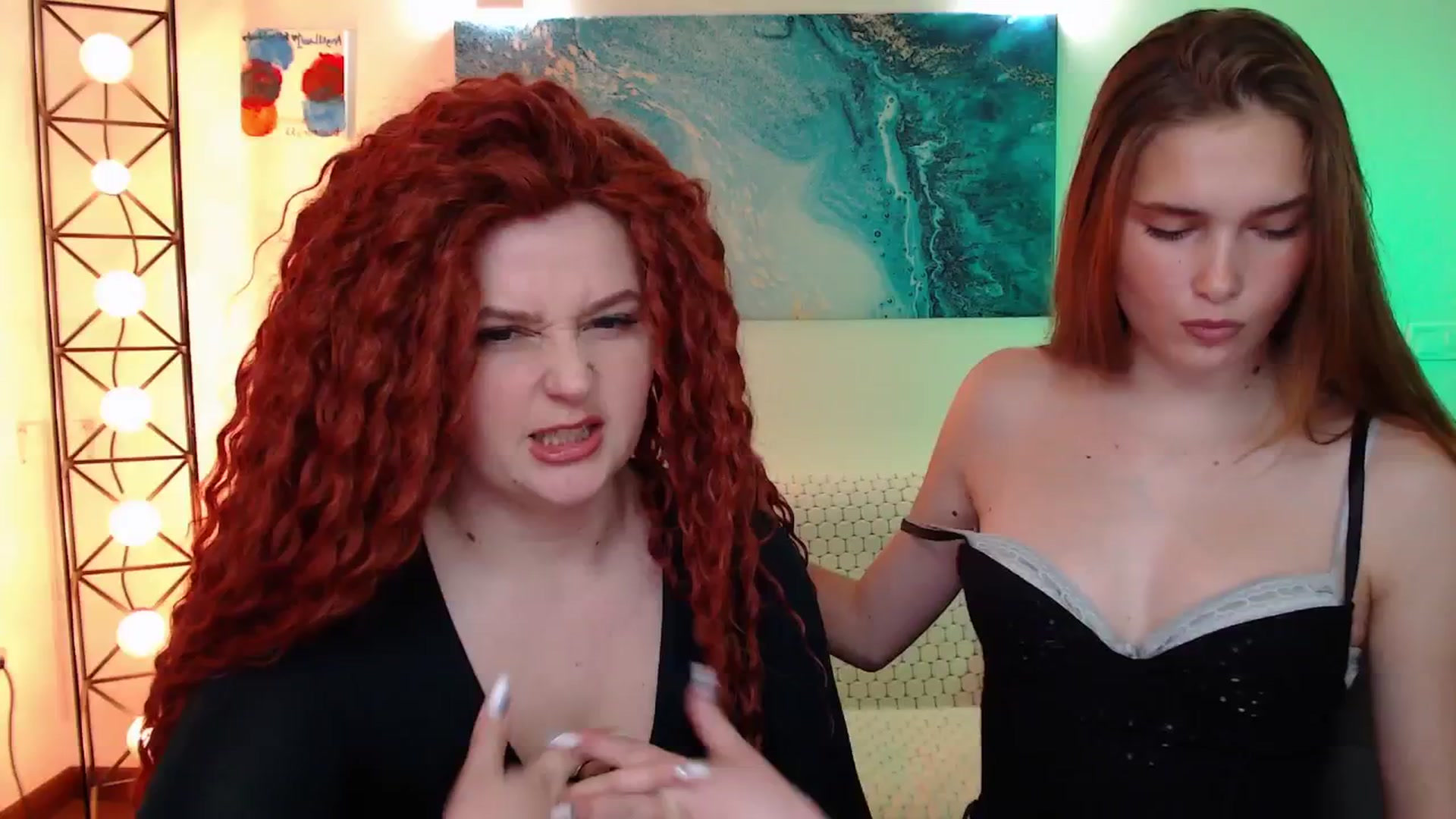 Gallery image thumbnail from Sirela's myfreecams stream on, 05/24/2025, 16:59 image 3 of 20
