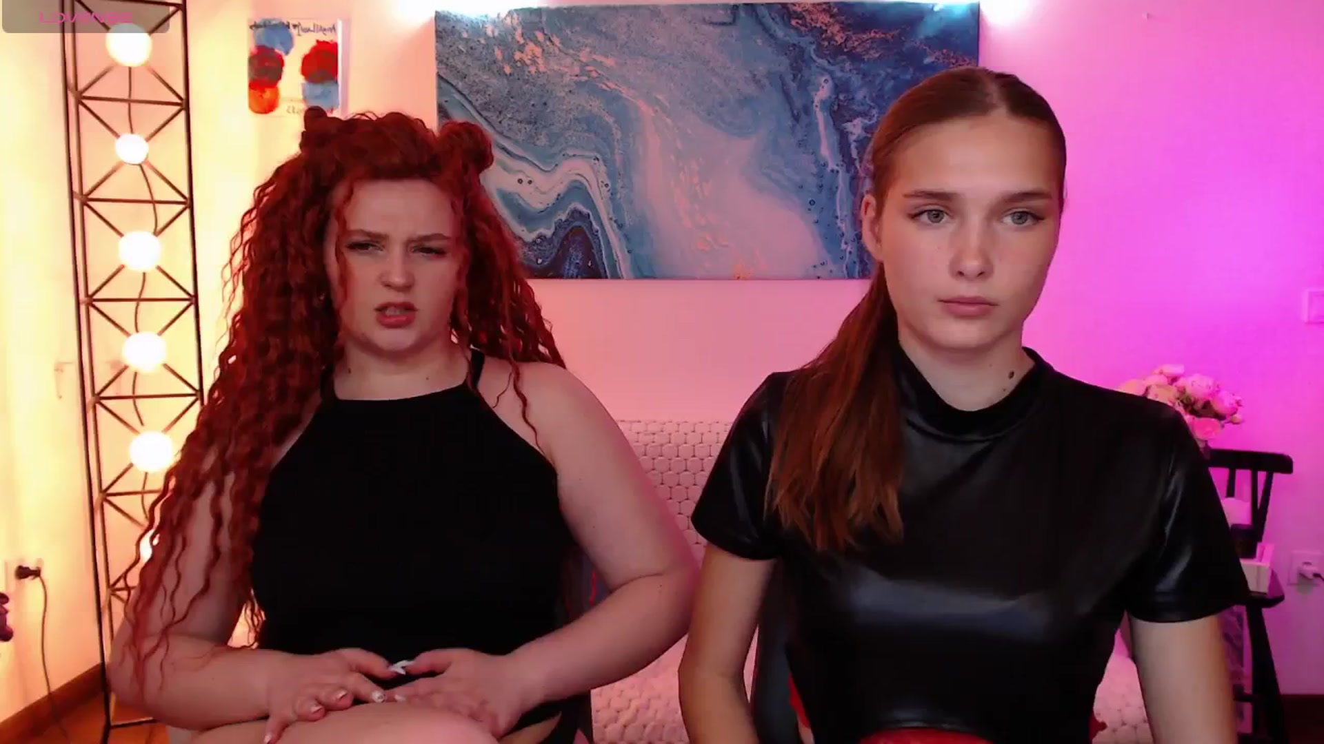 Gallery image thumbnail from Sirela's myfreecams stream on, 05/25/2025, 18:52 image 1 of 20