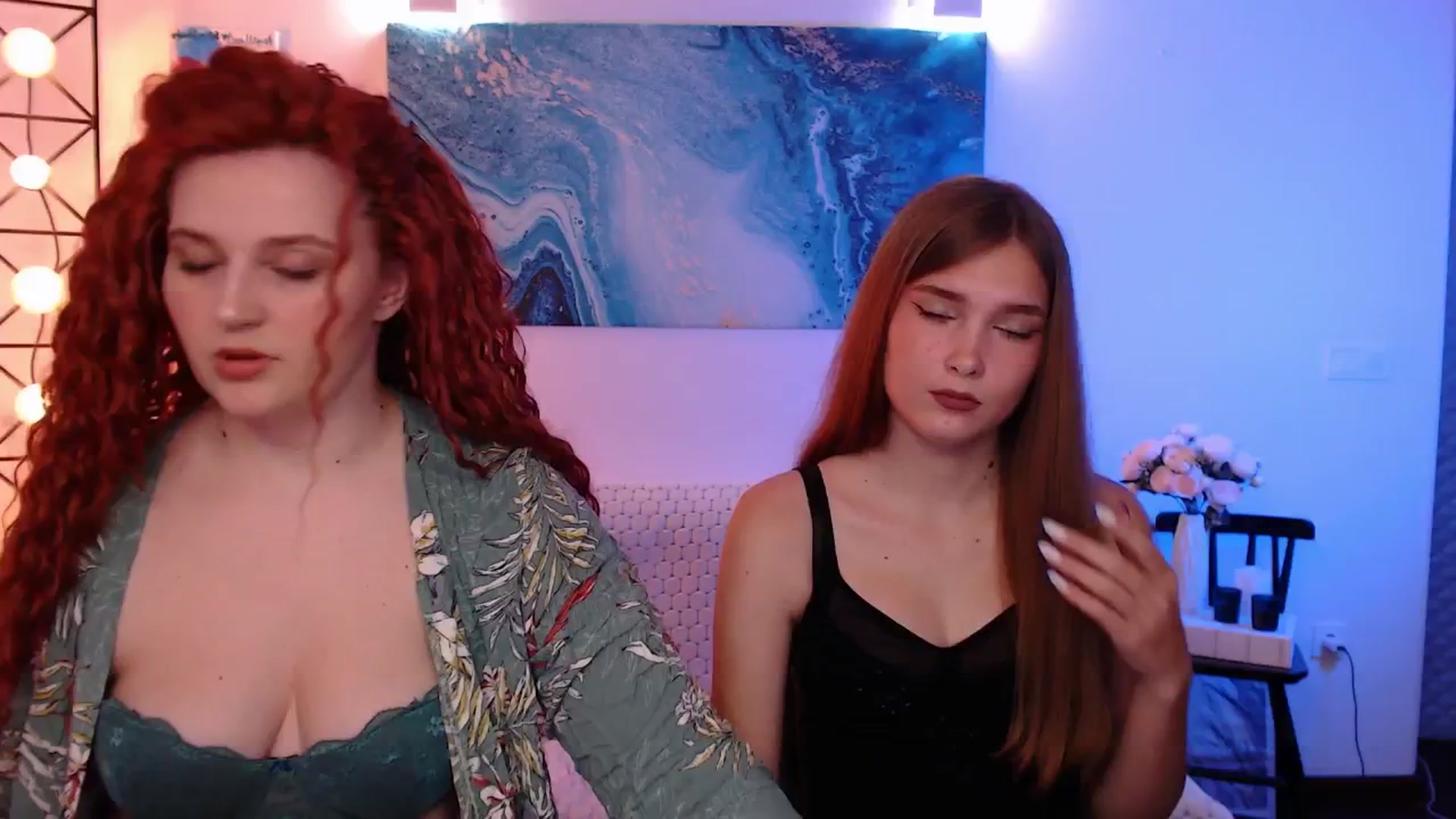 Gallery image thumbnail from Sirela's myfreecams stream on, 05/28/2025, 12:29 image 2 of 20