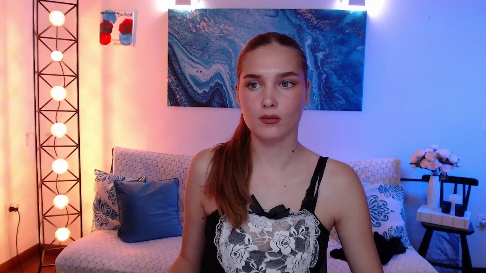 Gallery image thumbnail from Sirela's myfreecams stream on, 05/29/2025, 11:58 image 16 of 20