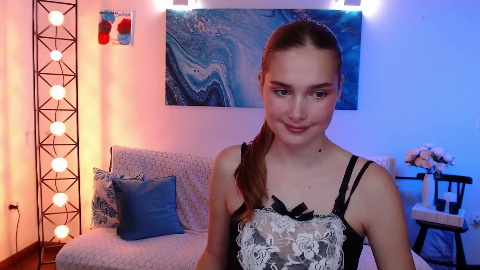 Gallery image thumbnail from Sirela's myfreecams stream on, 05/29/2025, 12:42 image 19 of 20