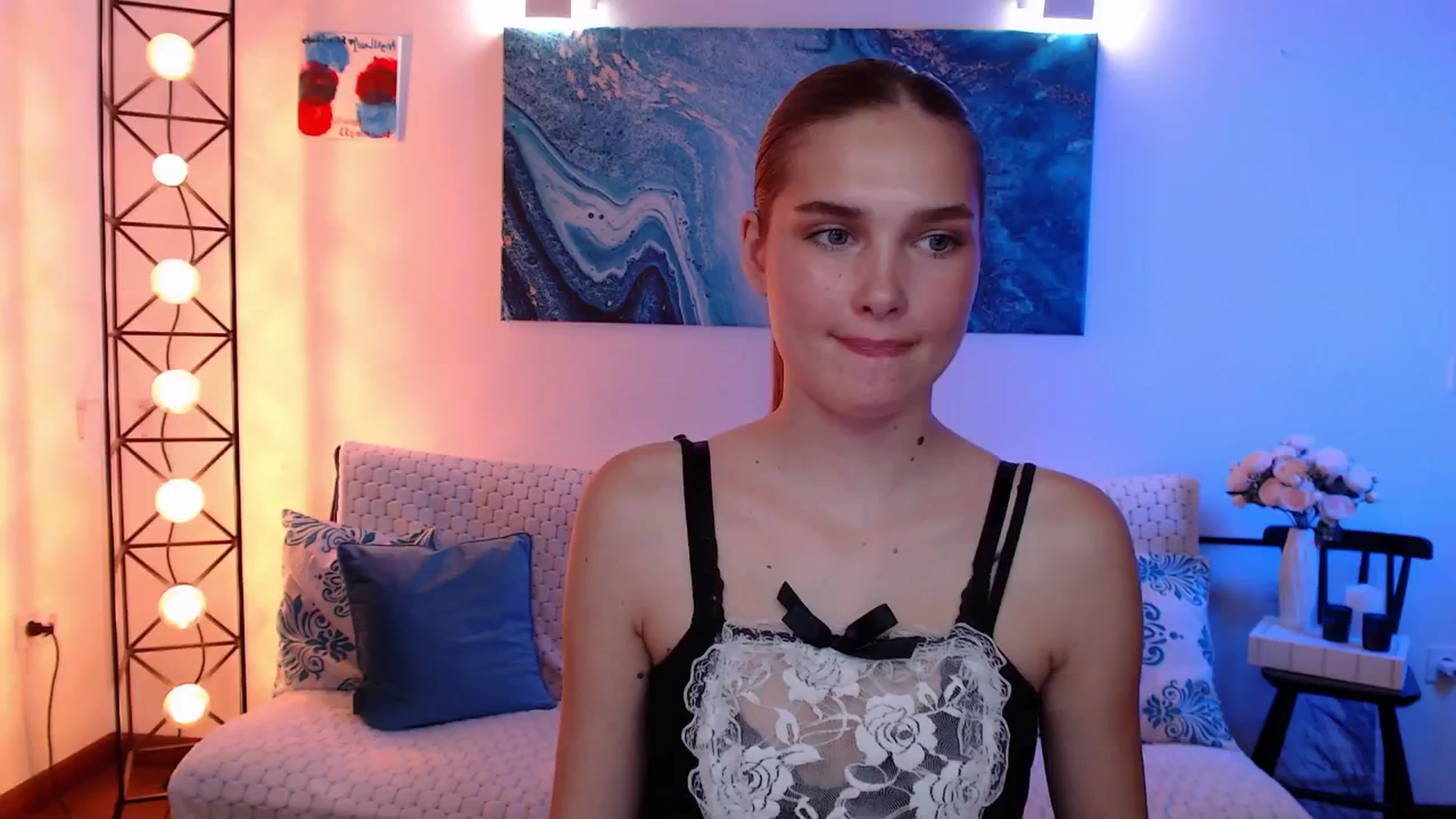 Gallery image thumbnail from Sirela's myfreecams stream on, 05/29/2025, 14:12 image 8 of 20