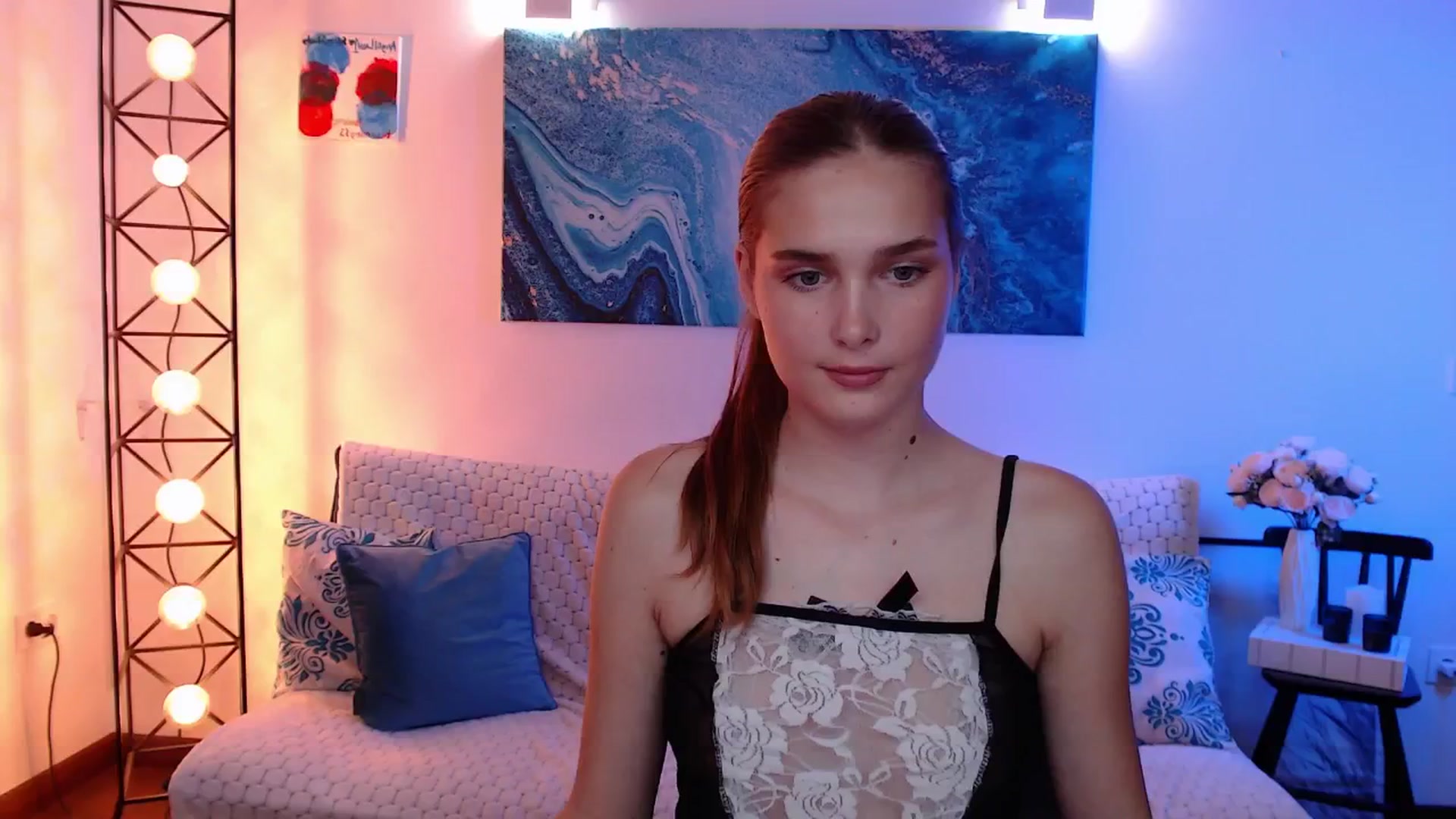 Gallery image thumbnail from Sirela's myfreecams stream on, 05/29/2025, 15:53 image 4 of 20