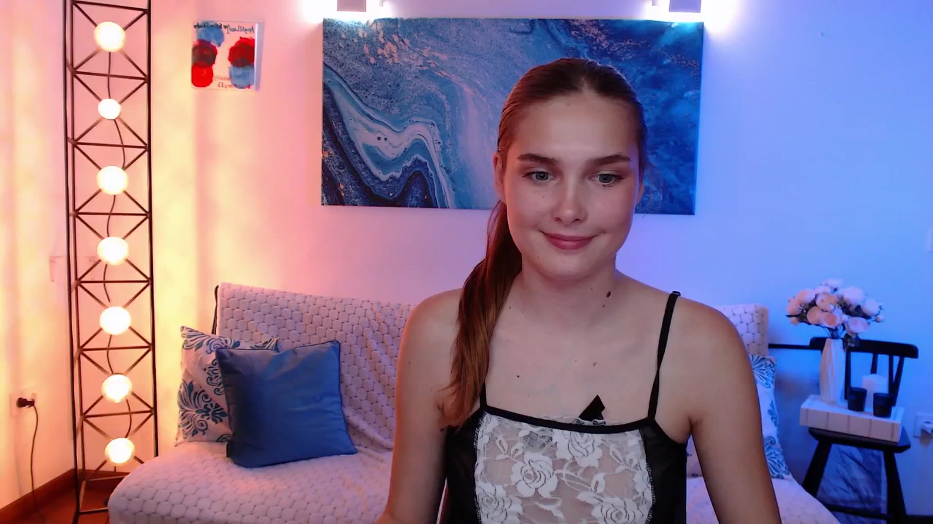 Gallery image thumbnail from Sirela's myfreecams stream on, 05/29/2025, 15:53 image 18 of 20