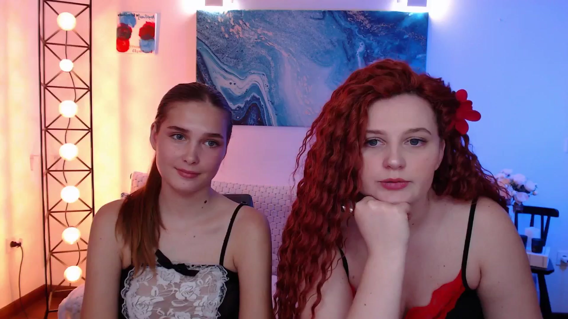 Gallery image thumbnail from Sirela's myfreecams stream on, 05/29/2025, 17:39 image 2 of 20
