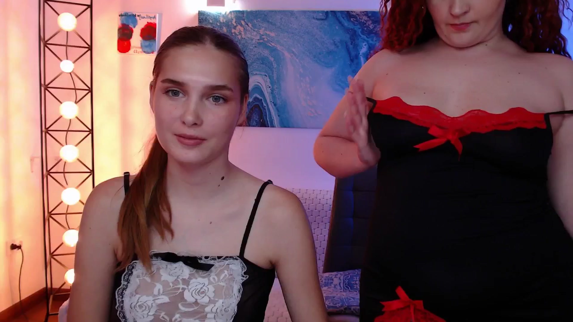 Gallery image thumbnail from Sirela's myfreecams stream on, 05/29/2025, 17:39 image 6 of 20