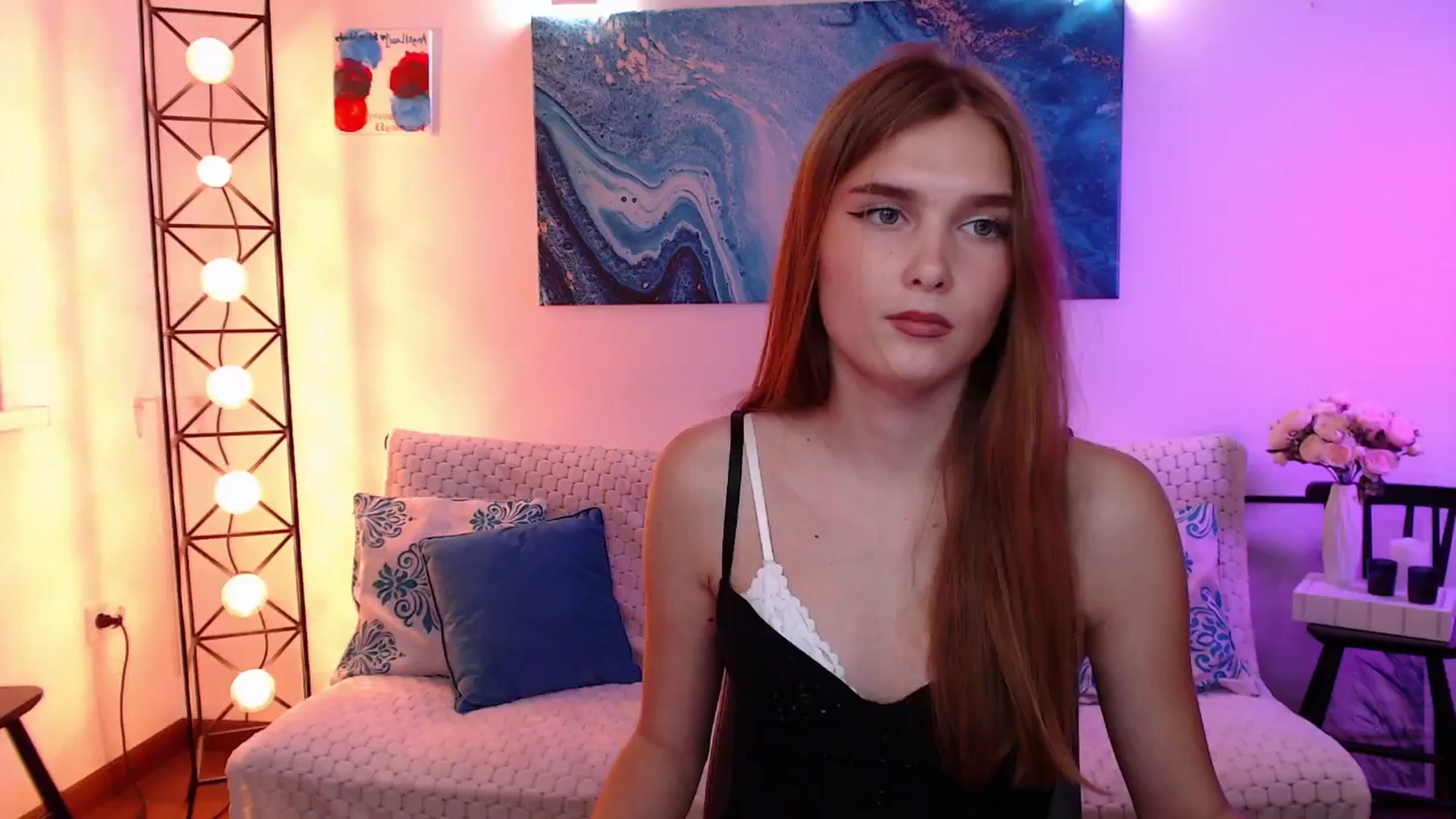 Gallery image thumbnail from Sirela's myfreecams stream on, 05/31/2025, 12:50 image 15 of 20