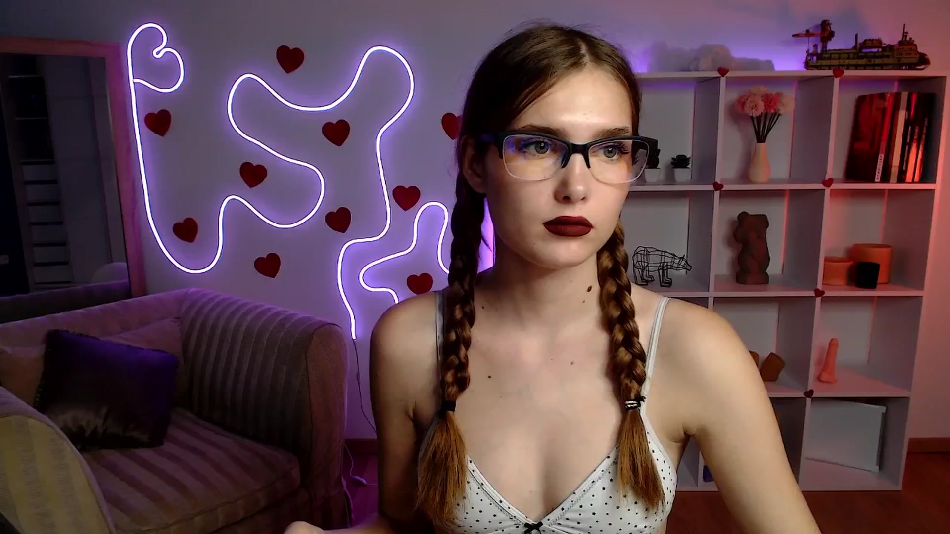 Gallery image thumbnail from Sirela's myfreecams stream on, 06/07/2025, 13:49 image 1 of 20