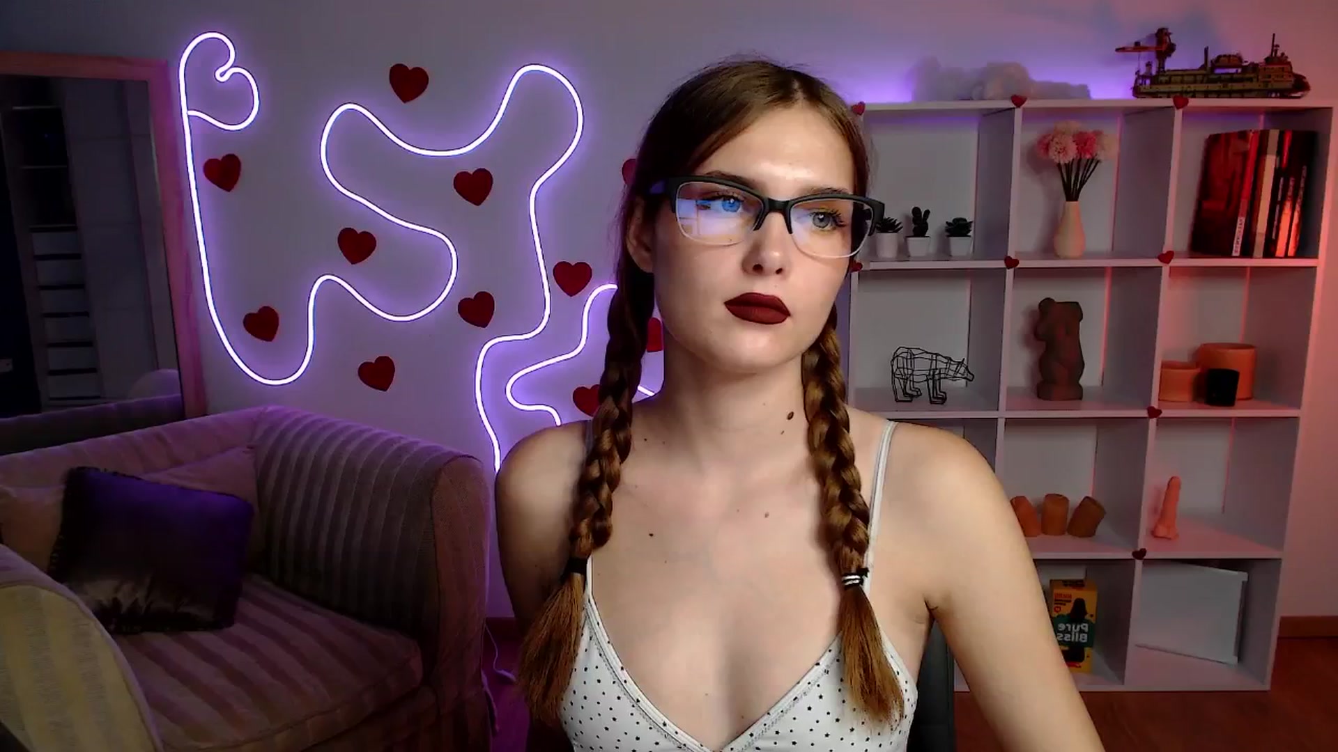 Gallery image thumbnail from Sirela's myfreecams stream on, 06/07/2025, 13:49 image 20 of 20