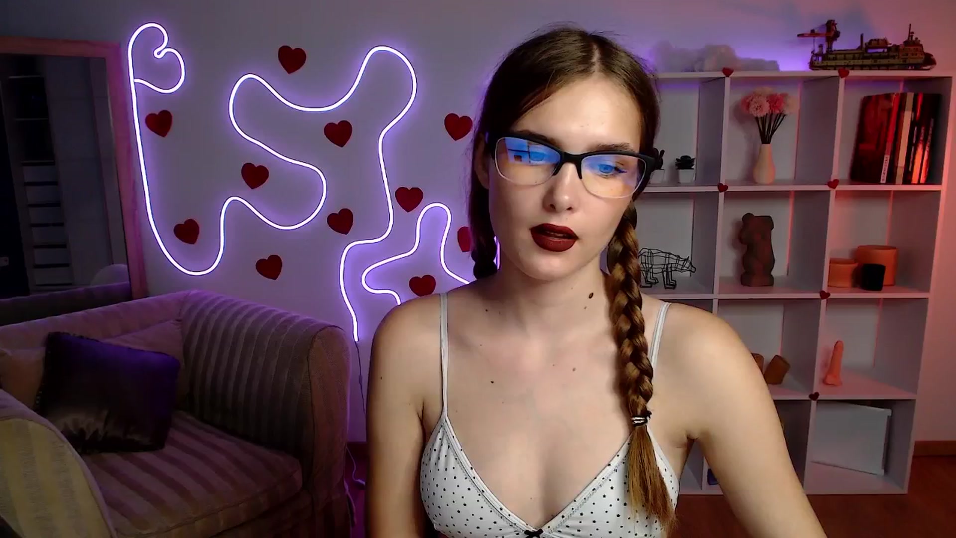 Gallery image thumbnail from Sirela's myfreecams stream on, 06/07/2025, 13:49 image 7 of 20