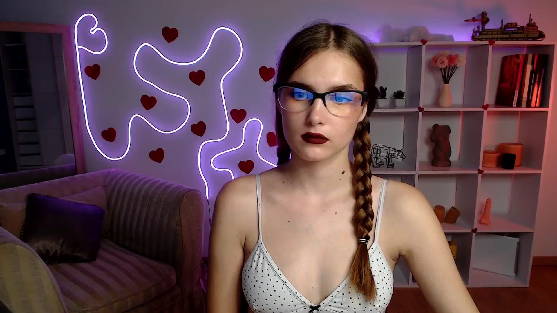 Gallery image thumbnail from Sirela's myfreecams stream on, 06/07/2025, 13:49 image 9 of 20