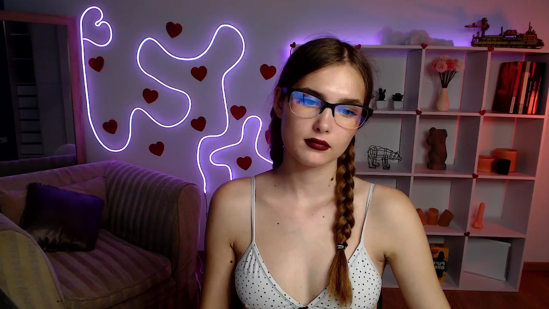 Gallery image thumbnail from Sirela's myfreecams stream on, 06/07/2025, 16:33 image 7 of 20