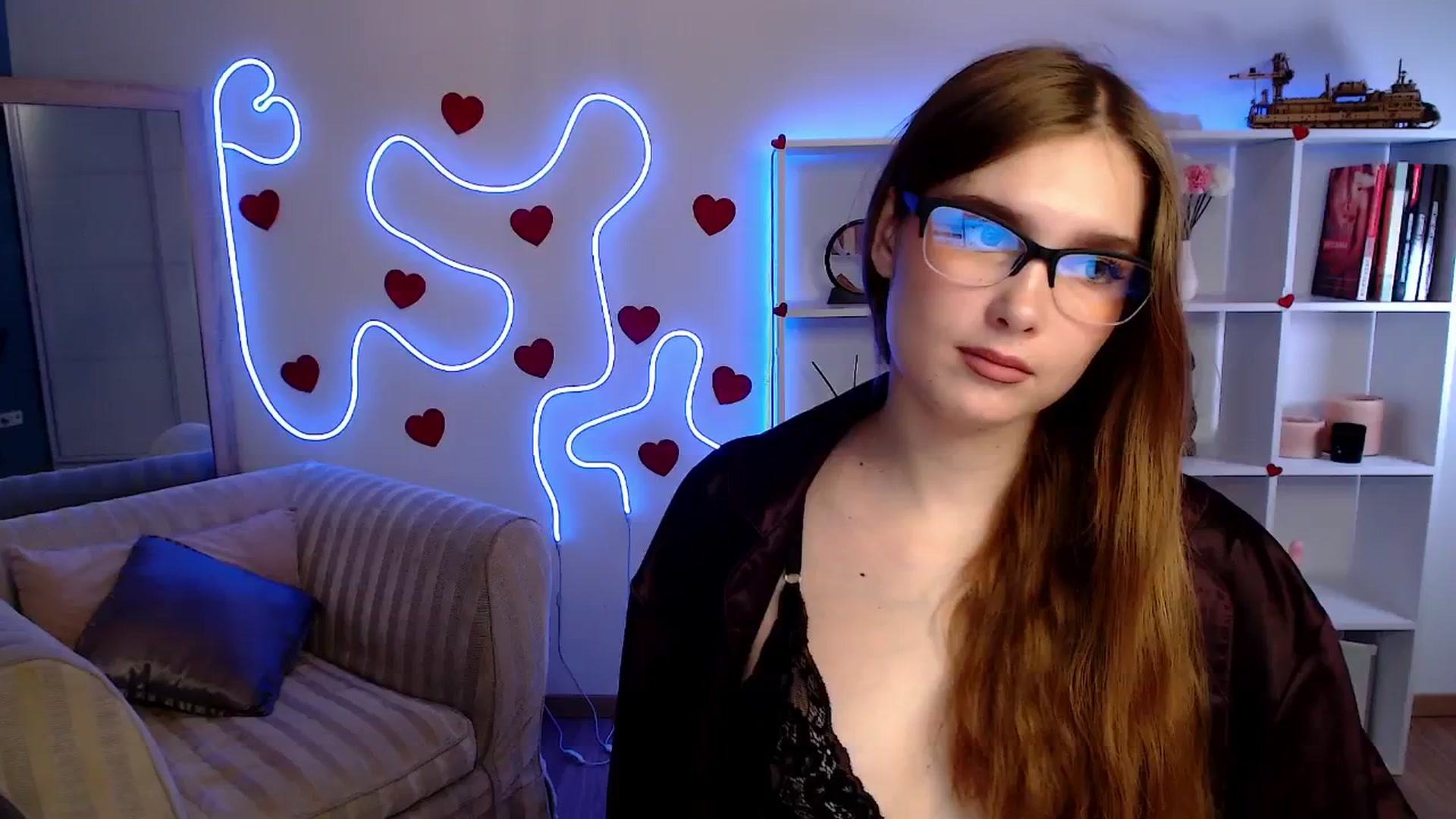 Gallery image thumbnail from Sirela's myfreecams stream on, 06/08/2025, 11:31 image 15 of 20