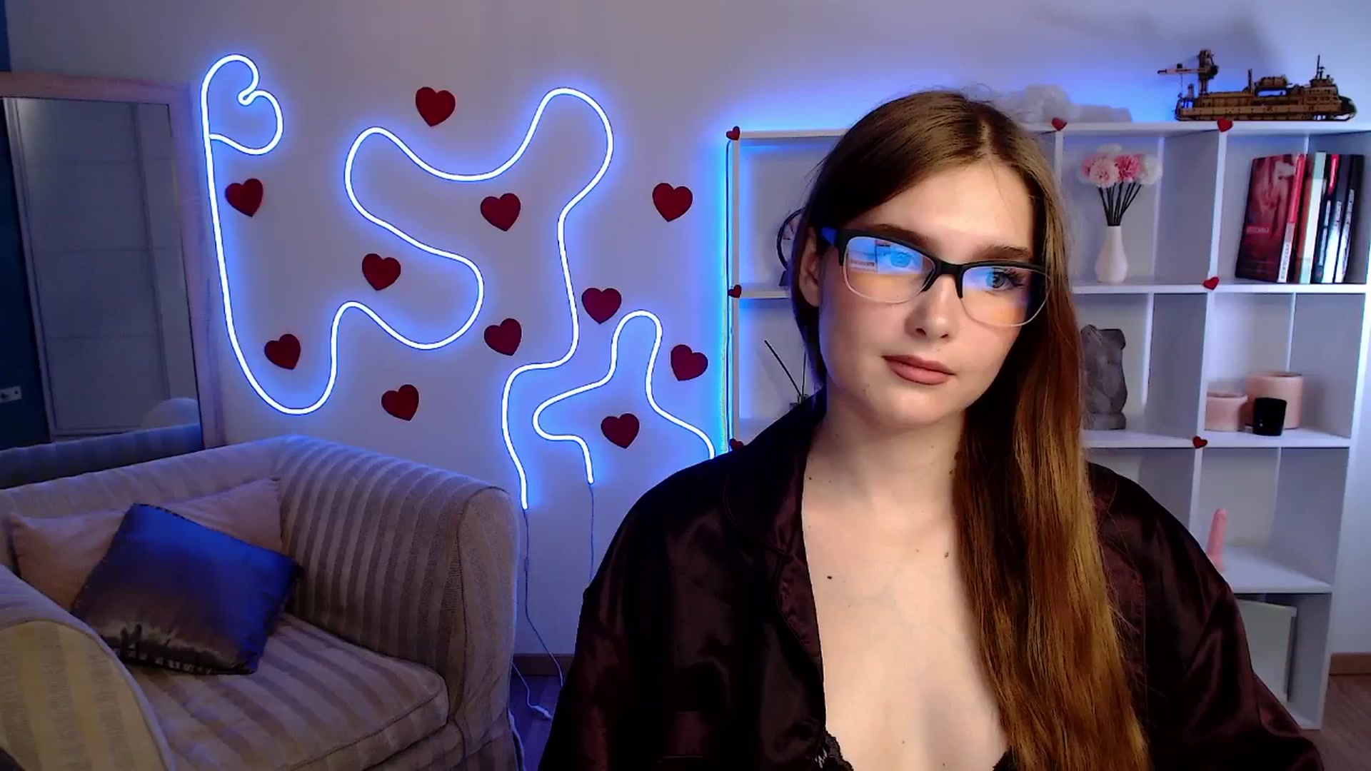 Gallery image thumbnail from Sirela's myfreecams stream on, 06/08/2025, 11:31 image 17 of 20