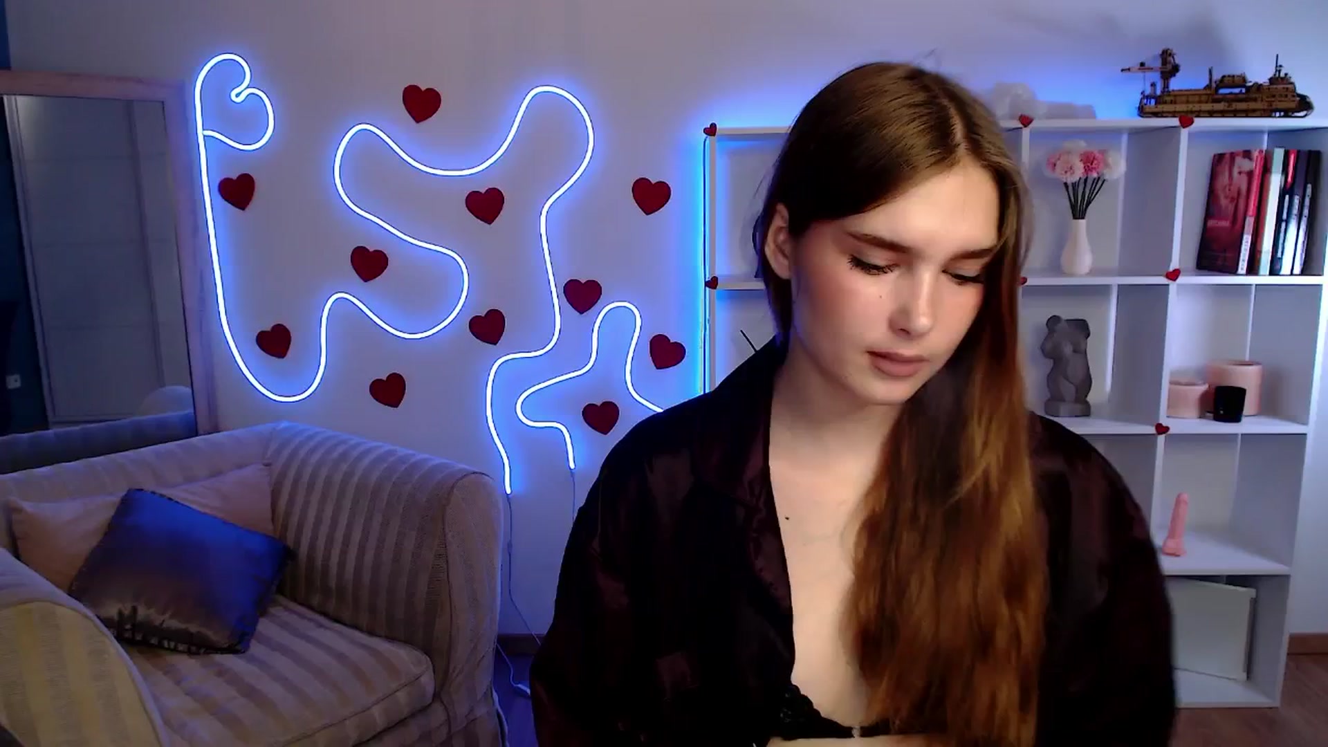 Gallery image thumbnail from Sirela's myfreecams stream on, 06/08/2025, 11:31 image 6 of 20
