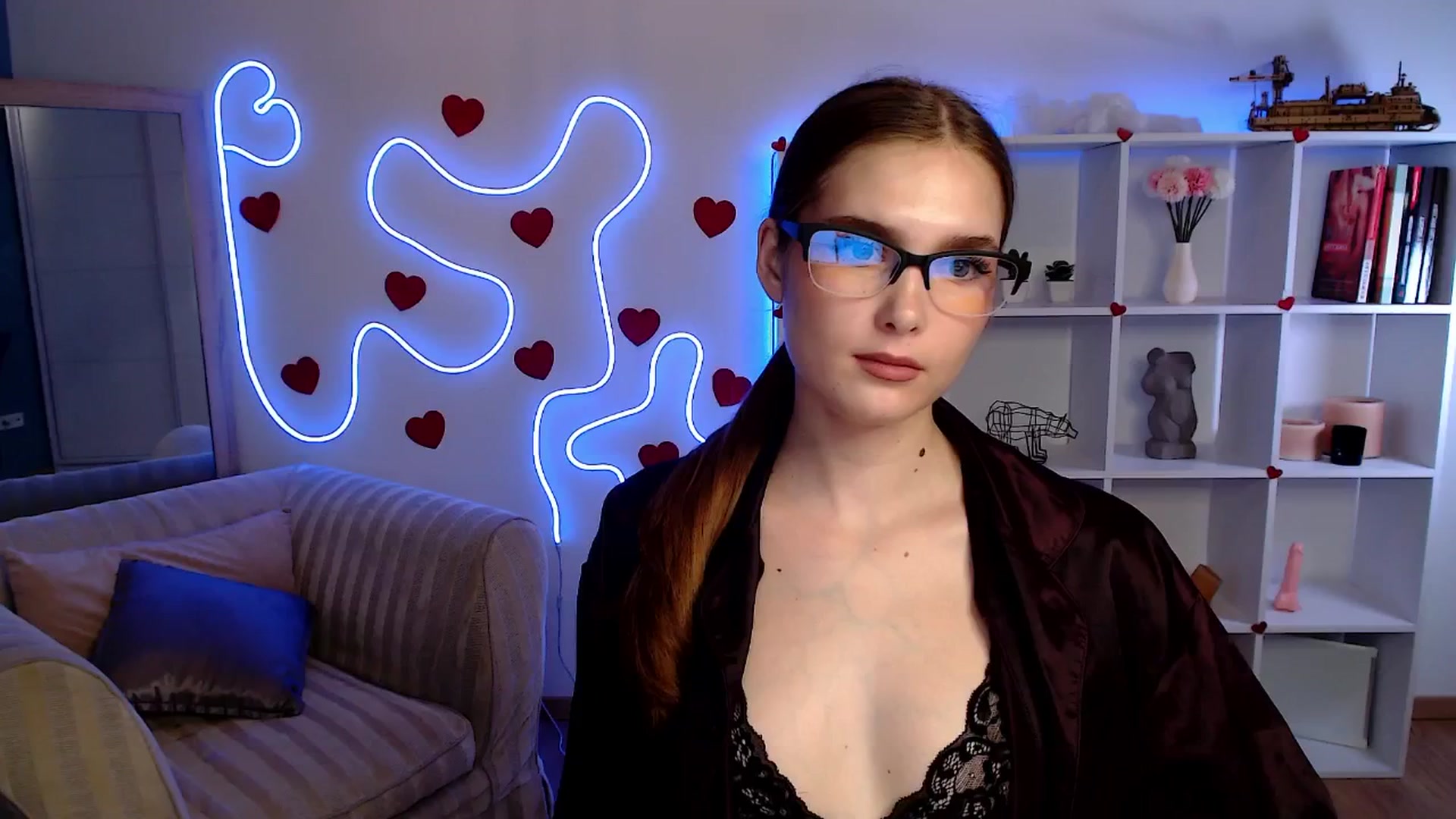 Gallery image thumbnail from Sirela's myfreecams stream on, 06/08/2025, 14:27 image 8 of 20