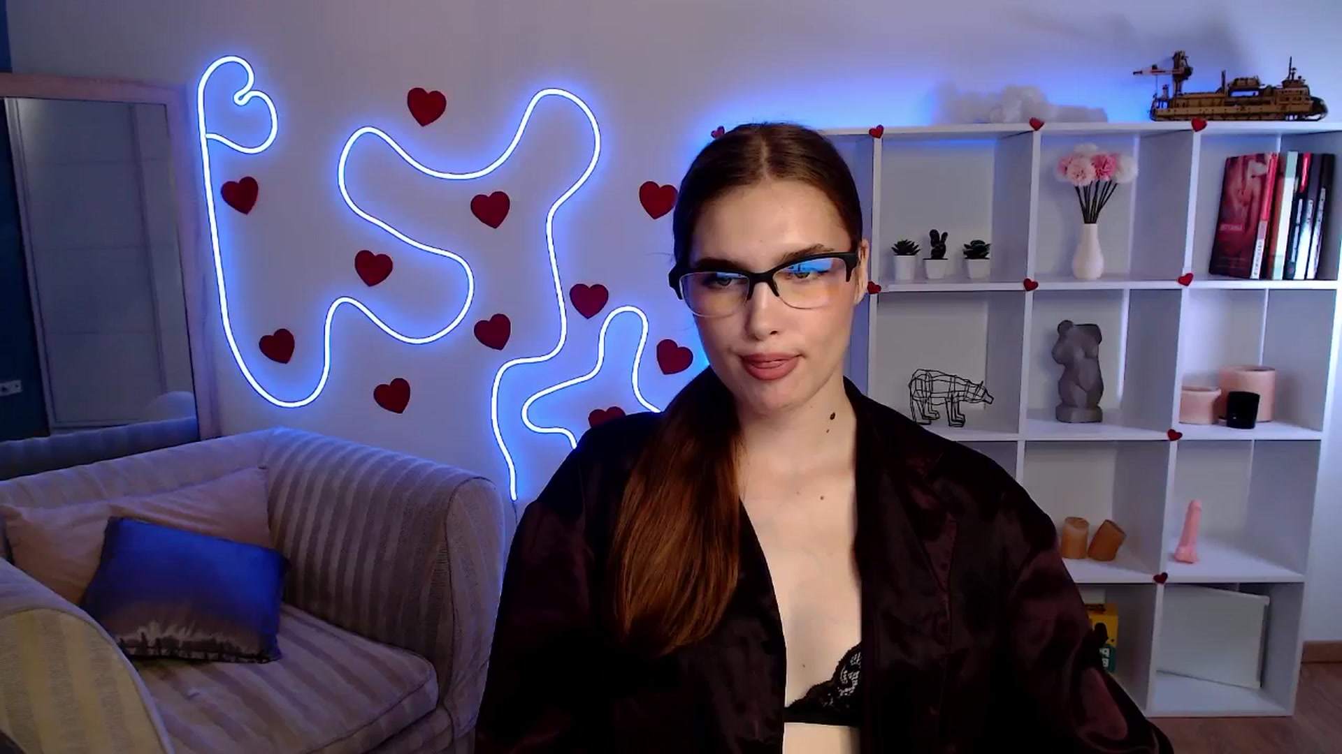 Gallery image thumbnail from Sirela's myfreecams stream on, 06/08/2025, 14:27 image 15 of 20