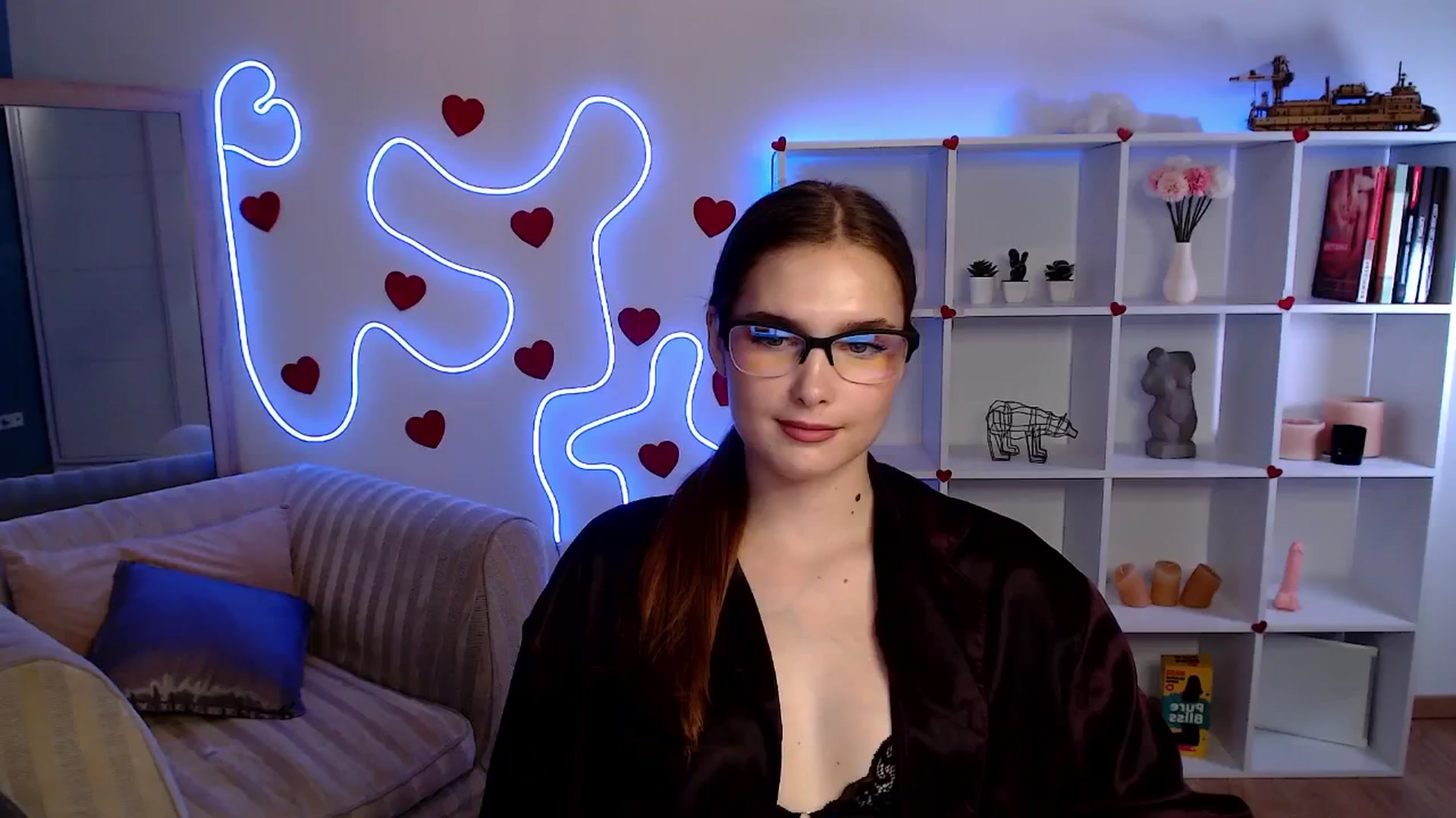 Gallery image thumbnail from Sirela's myfreecams stream on, 06/08/2025, 14:27 image 14 of 20