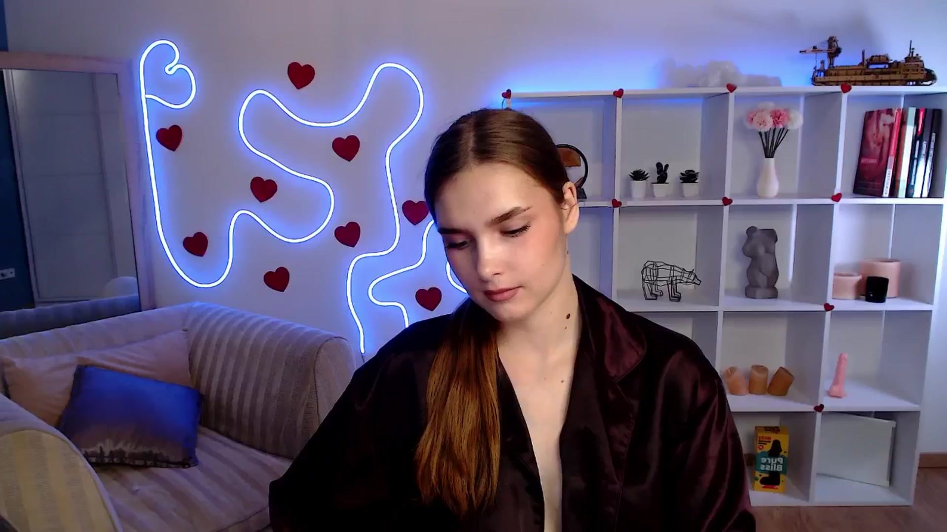Gallery image thumbnail from Sirela's myfreecams stream on, 06/08/2025, 14:52 image 7 of 20