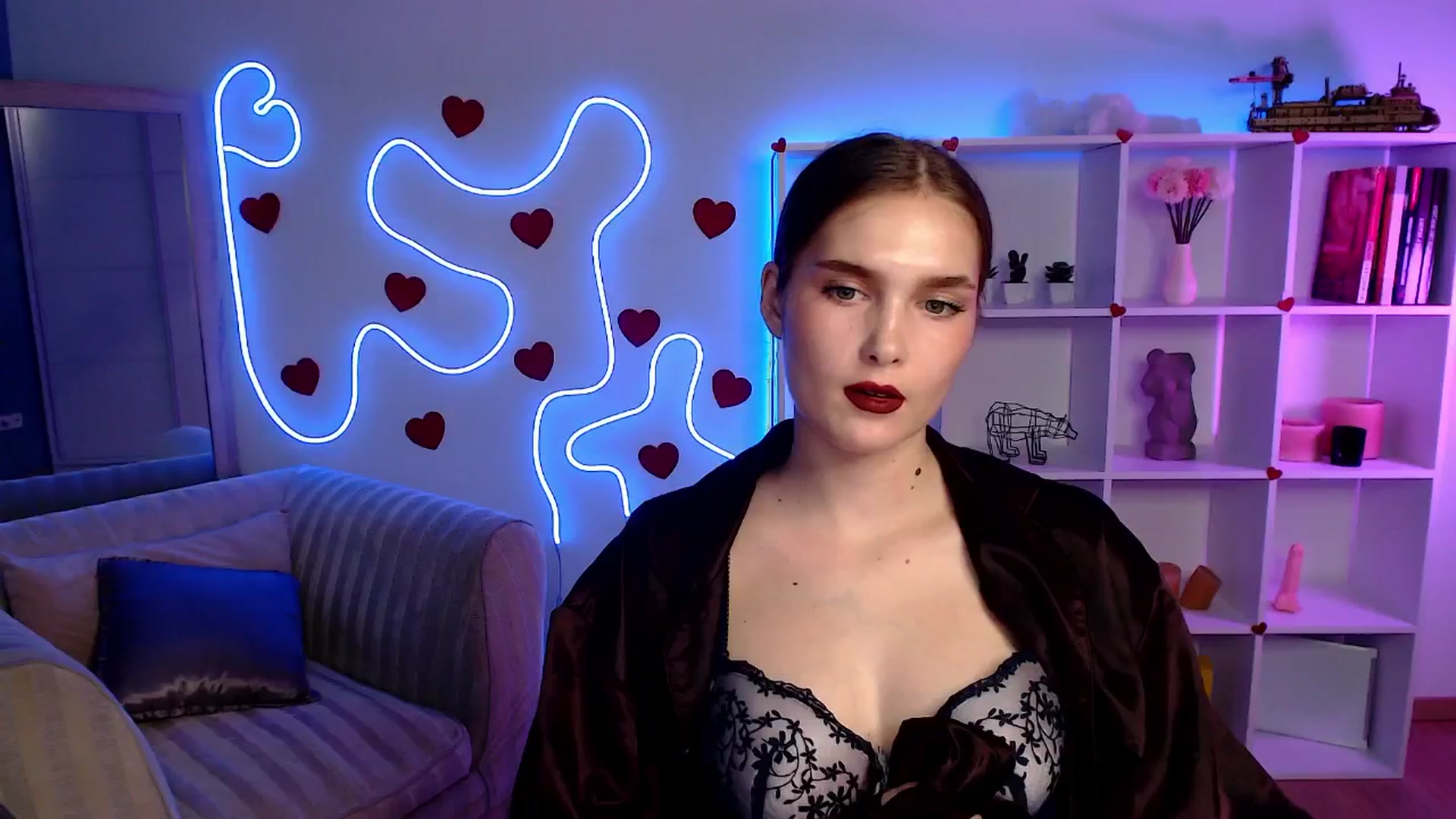 Gallery image thumbnail from Sirela's myfreecams stream on, 06/08/2025, 18:37 image 17 of 20