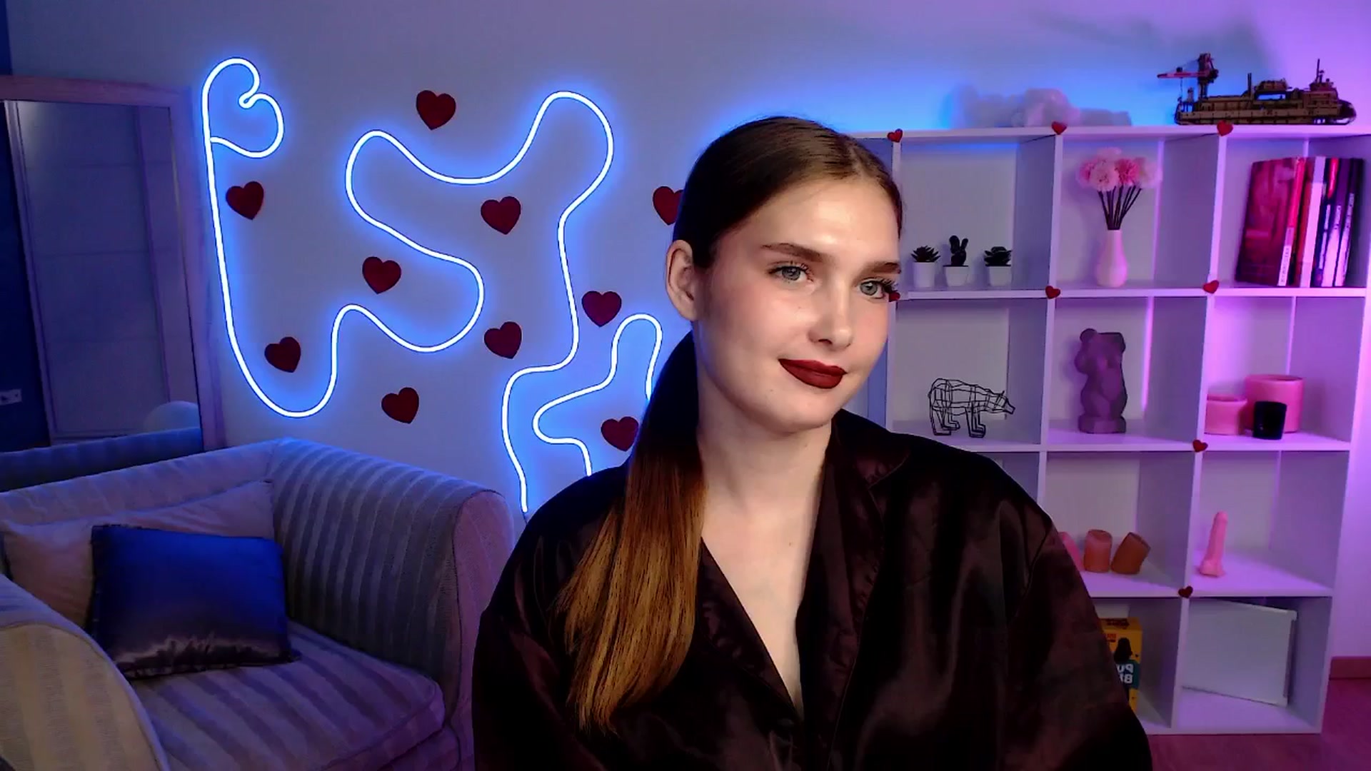 Gallery image thumbnail from Sirela's myfreecams stream on, 06/08/2025, 18:37 image 15 of 20