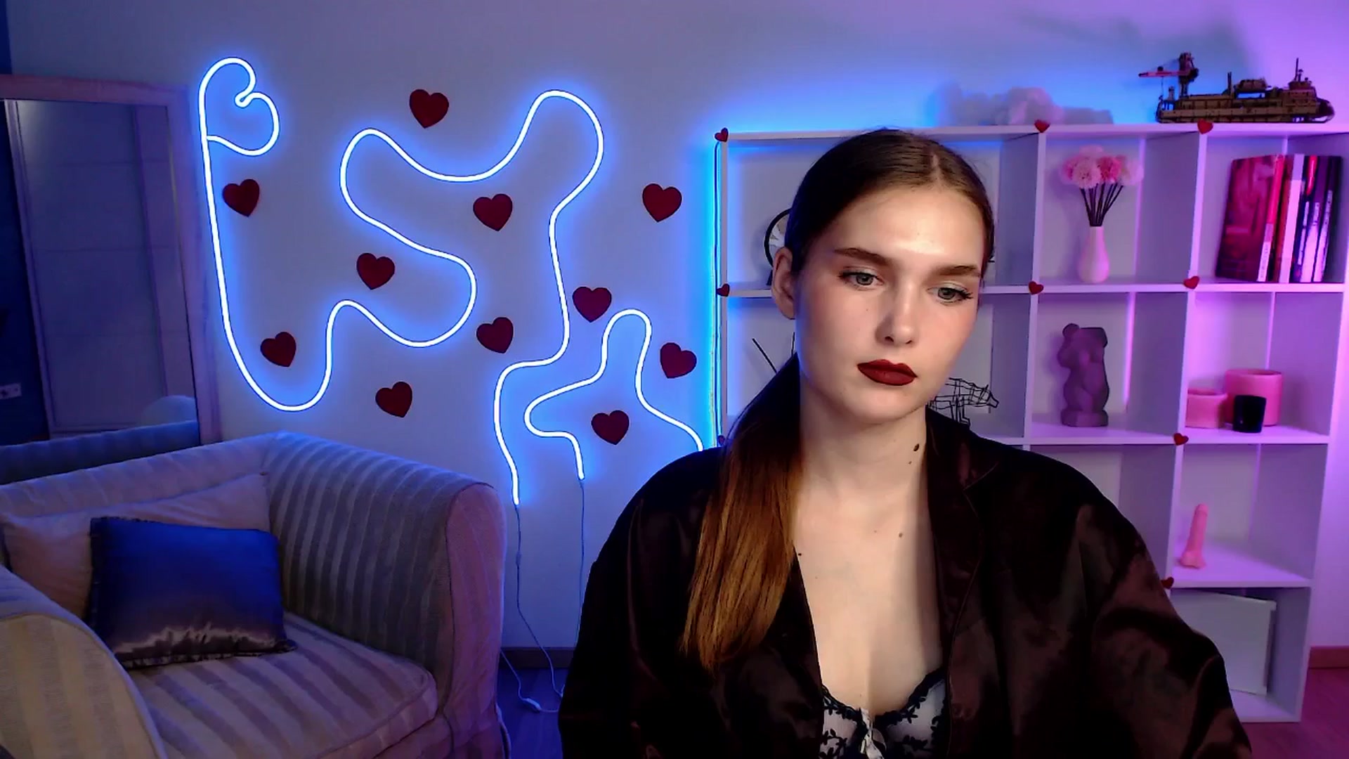 Gallery image thumbnail from Sirela's myfreecams stream on, 06/08/2025, 18:37 image 19 of 20