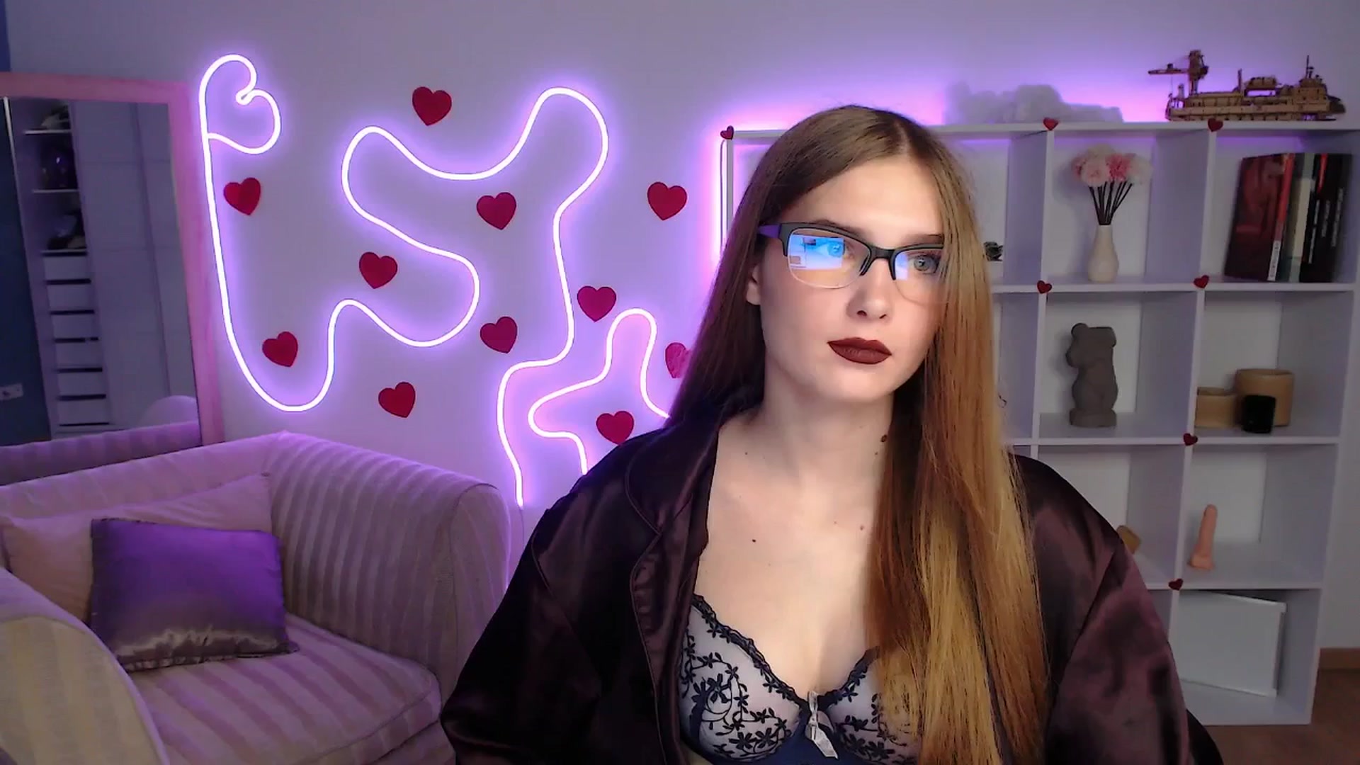 Gallery image thumbnail from Sirela's myfreecams stream on, 06/09/2025, 12:03 image 10 of 20