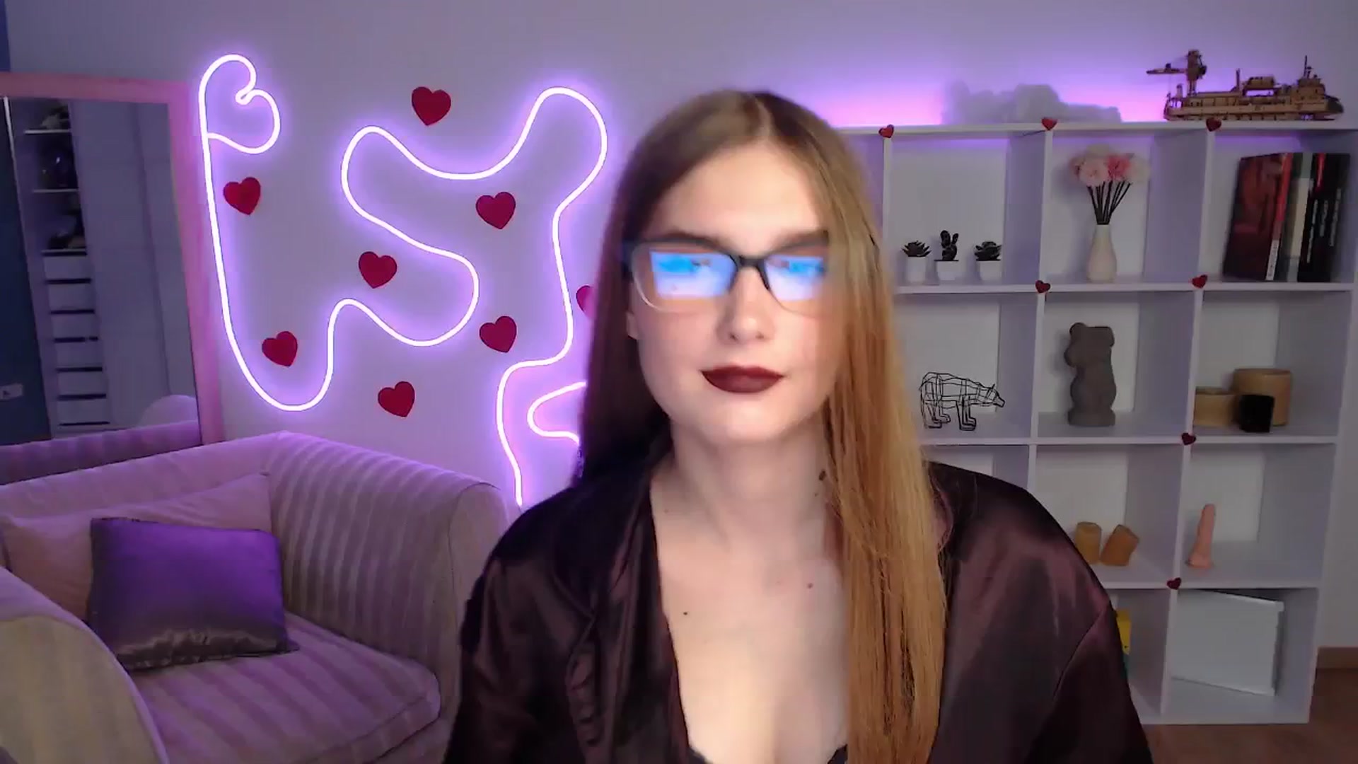 Gallery image thumbnail from Sirela's myfreecams stream on, 06/09/2025, 12:29 image 14 of 20