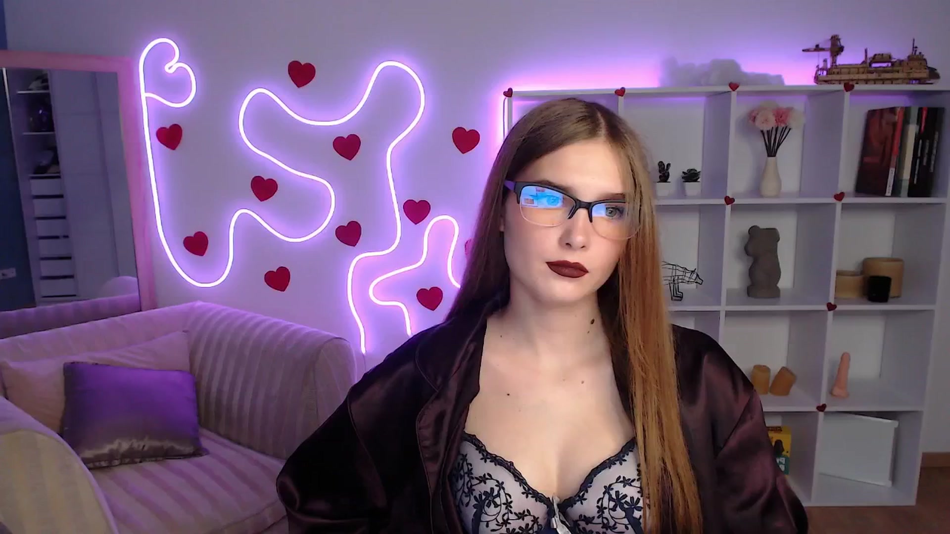 Gallery image thumbnail from Sirela's myfreecams stream on, 06/09/2025, 12:29 image 3 of 20