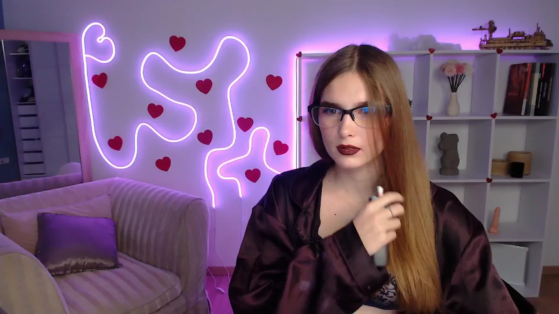 Gallery image thumbnail from Sirela's myfreecams stream on, 06/09/2025, 13:15 image 17 of 20